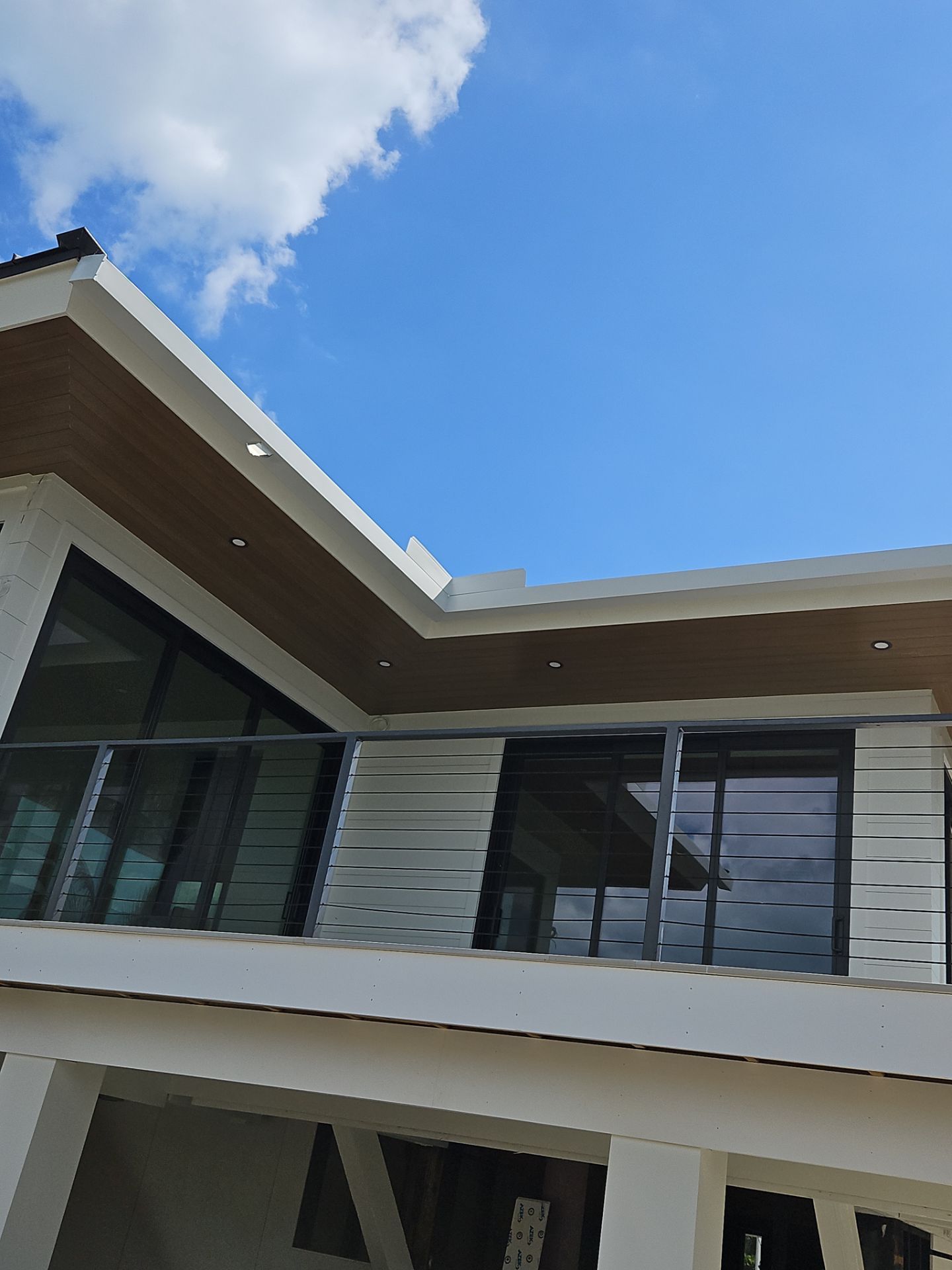 7-Inch Smooth Box Seamless Gutters using Seamless Gutters and Metal Fascia in Sanibel FL by Gutter Professors