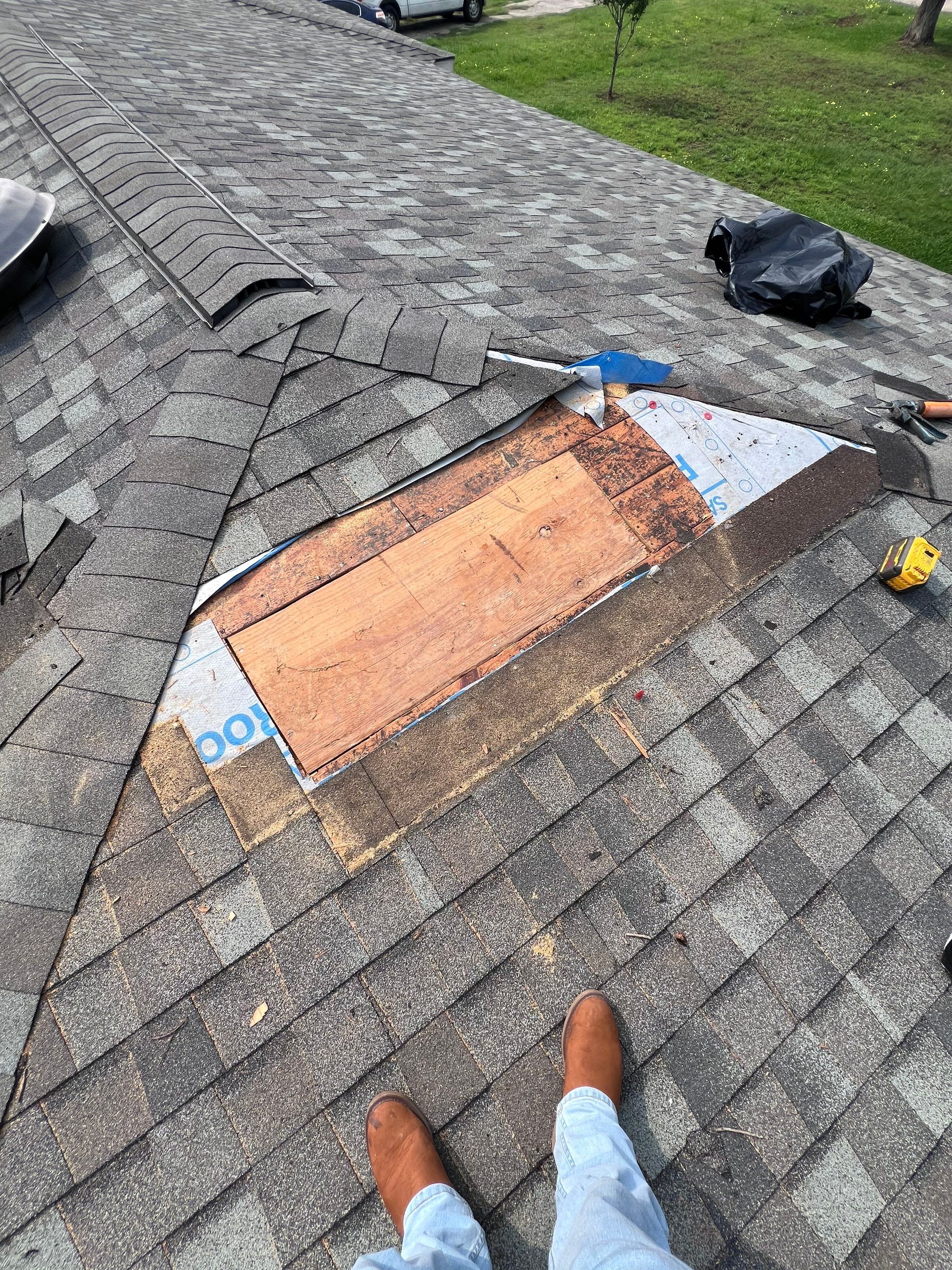 Residential Roofing Repair using Owen's Corning Duration (Lifetime) Shingles by Roof Repair Company