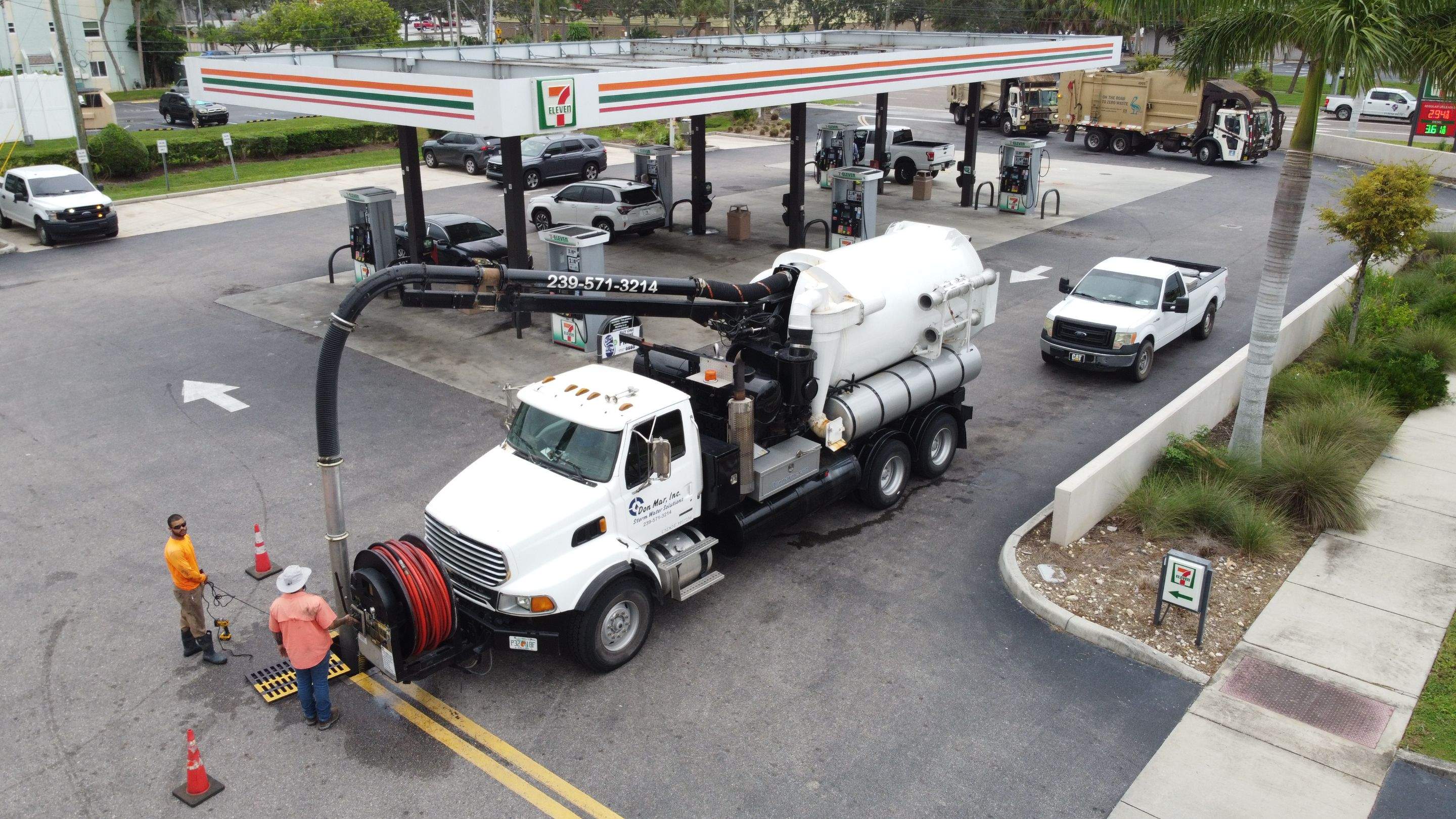 St. Petersburg 7-Eleven Stormwater System Cleaning by Don Mar, Inc. Storm Water Solutions