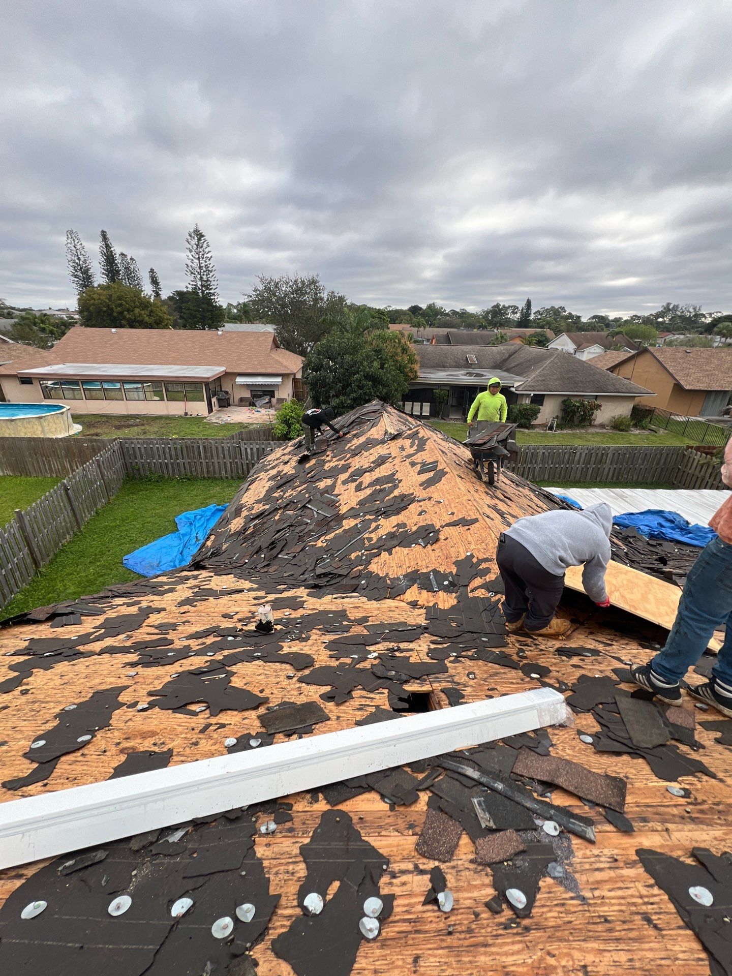 Residential Re-Roof using Owens Corning Duration Shingle  by First Due Roofing