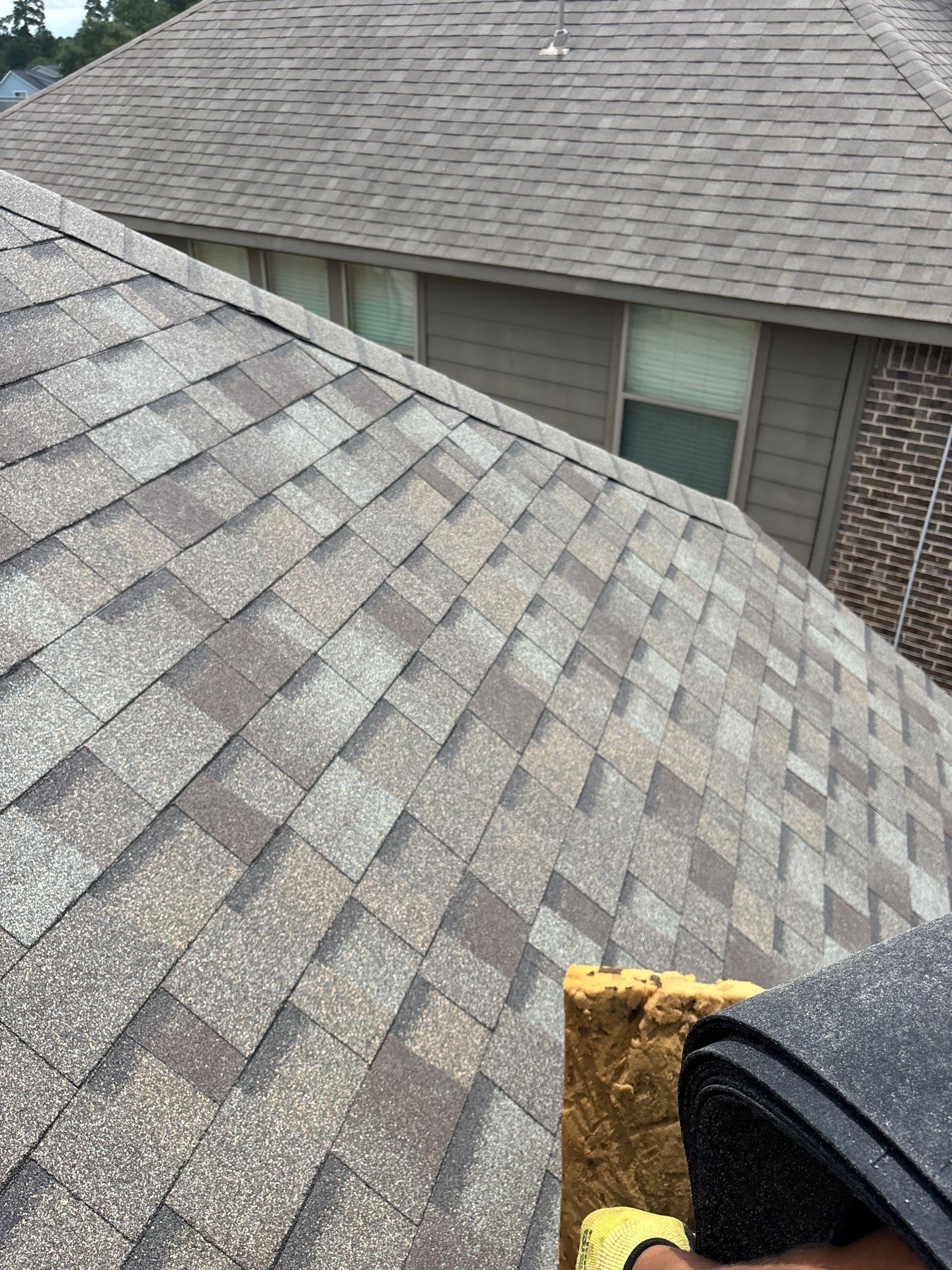 Residential Roofing Installation using Owen's Corning Duration (Lifetime) Shingles by Roof Repair Company