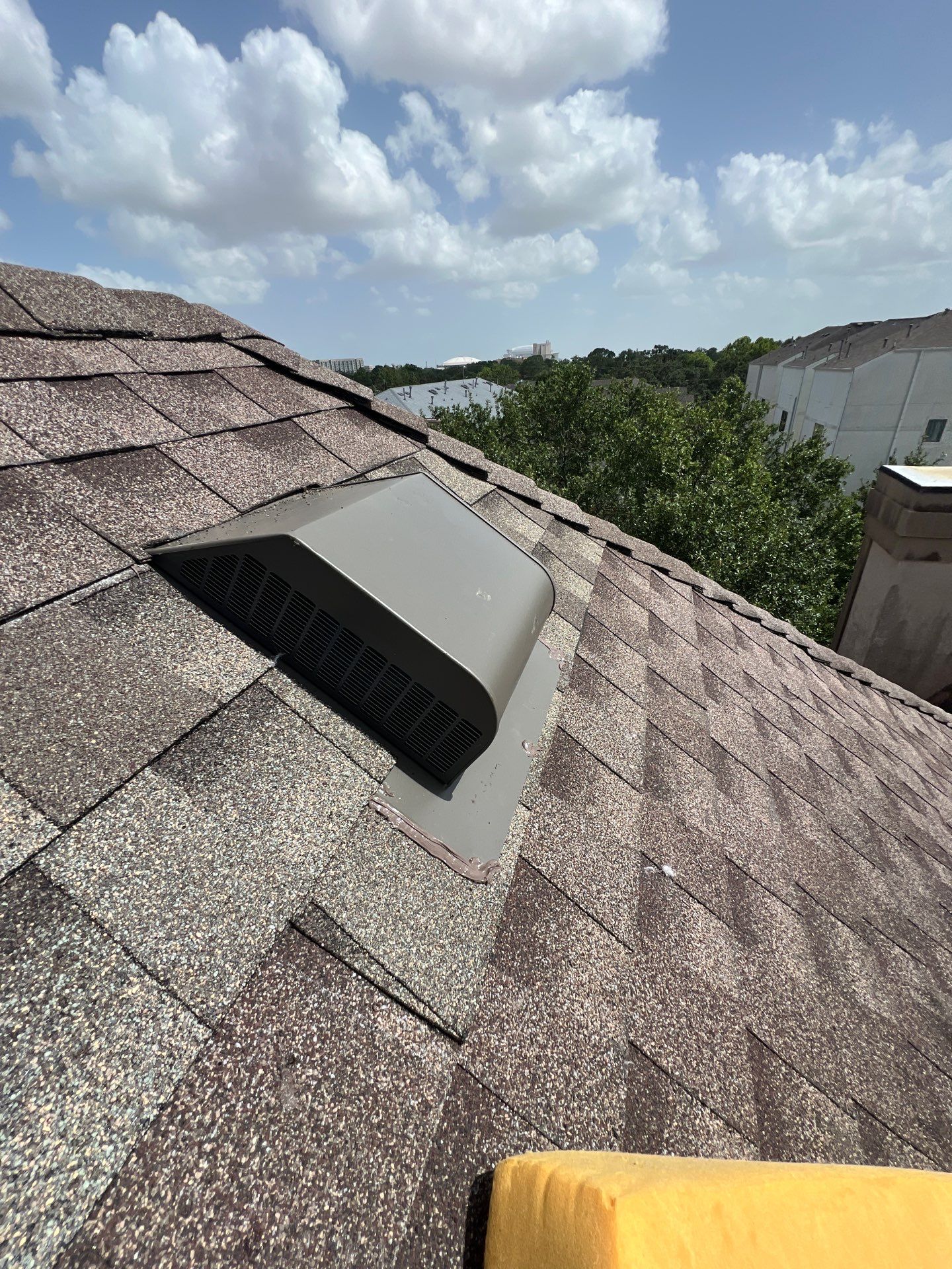 Hail Damage using Owen's Corning Duration (Lifetime) Shingles by Roof Repair Company