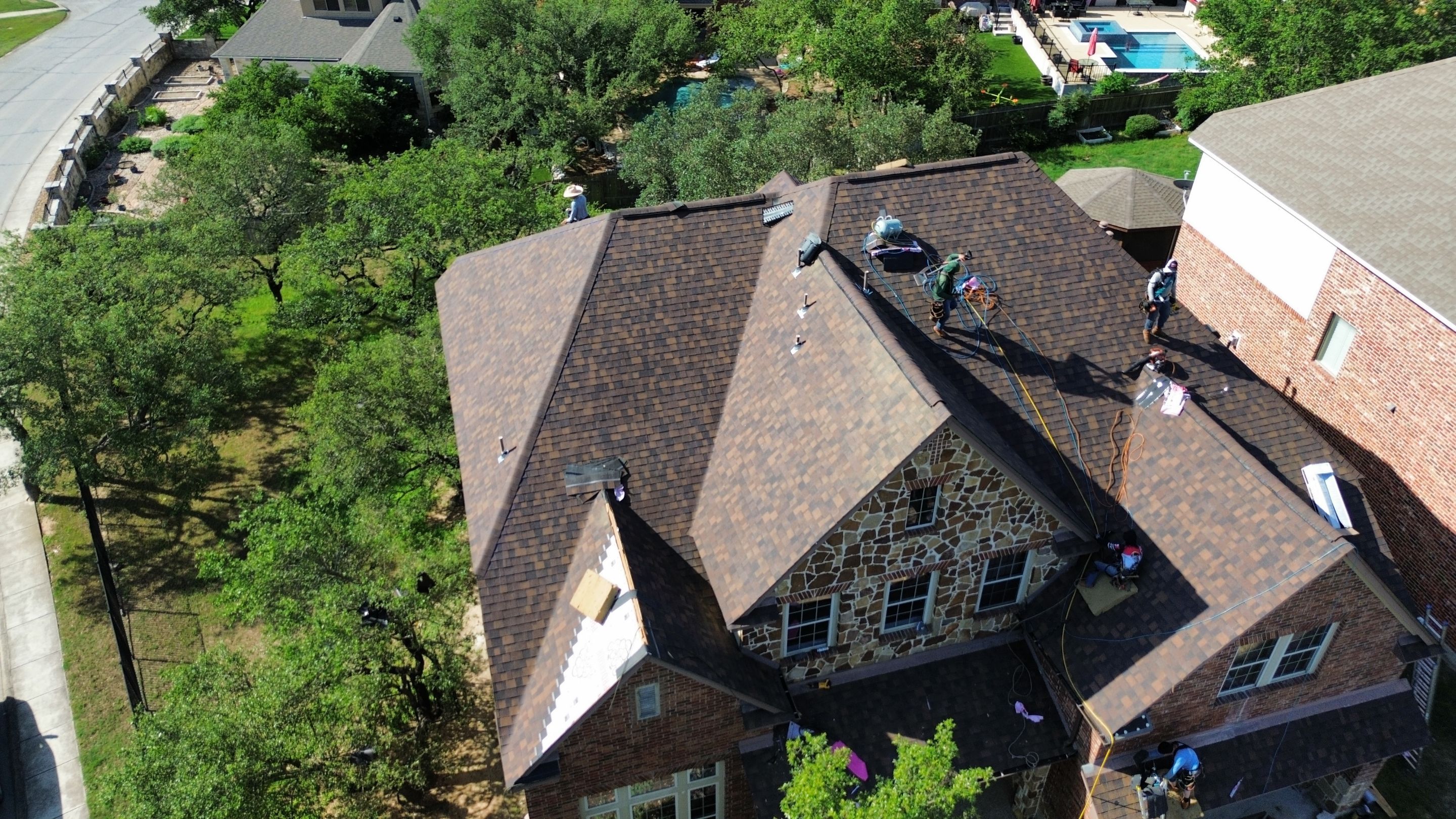 Residential Roof Replacement using Owens Corning 30 year Architectural Shingles by Premier Roofing and Contracting