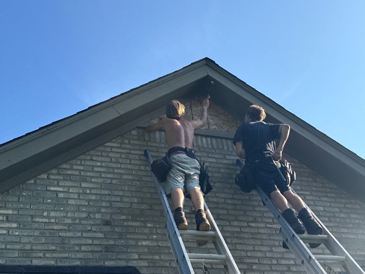 Siding Replacement using Alside Charter Oak D4.5" Laguna Blue by 180 Contractors