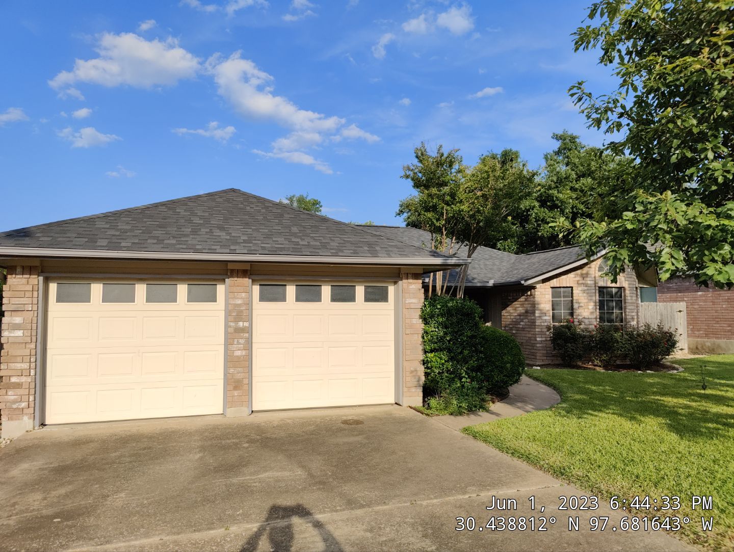 Residential Roofing Installation using IKO Dynasty Granite Black by DeZign Roofing & Exteriors