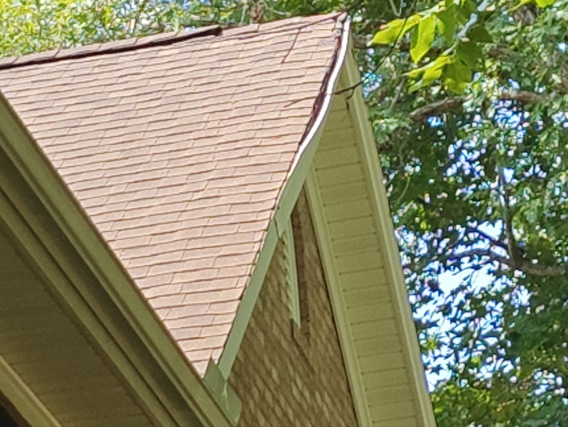 Grandiflora by Breeze Roofing Inc