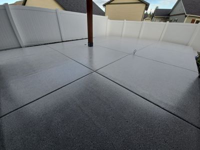 Custom North Pole Flake Coating for Post Falls Patio and Porch