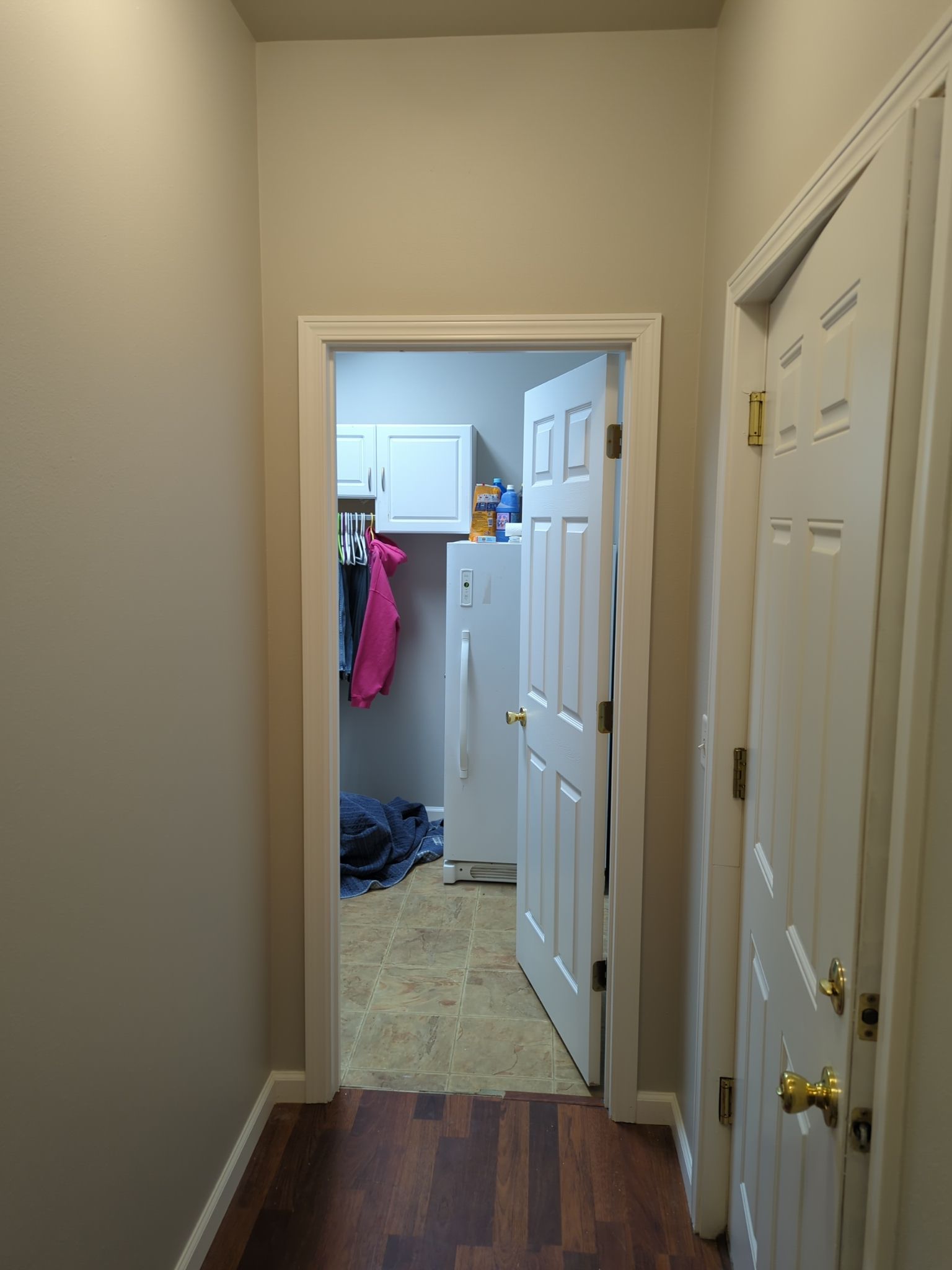 Beautiful Full Home Repaint by Midnight Sun Painting