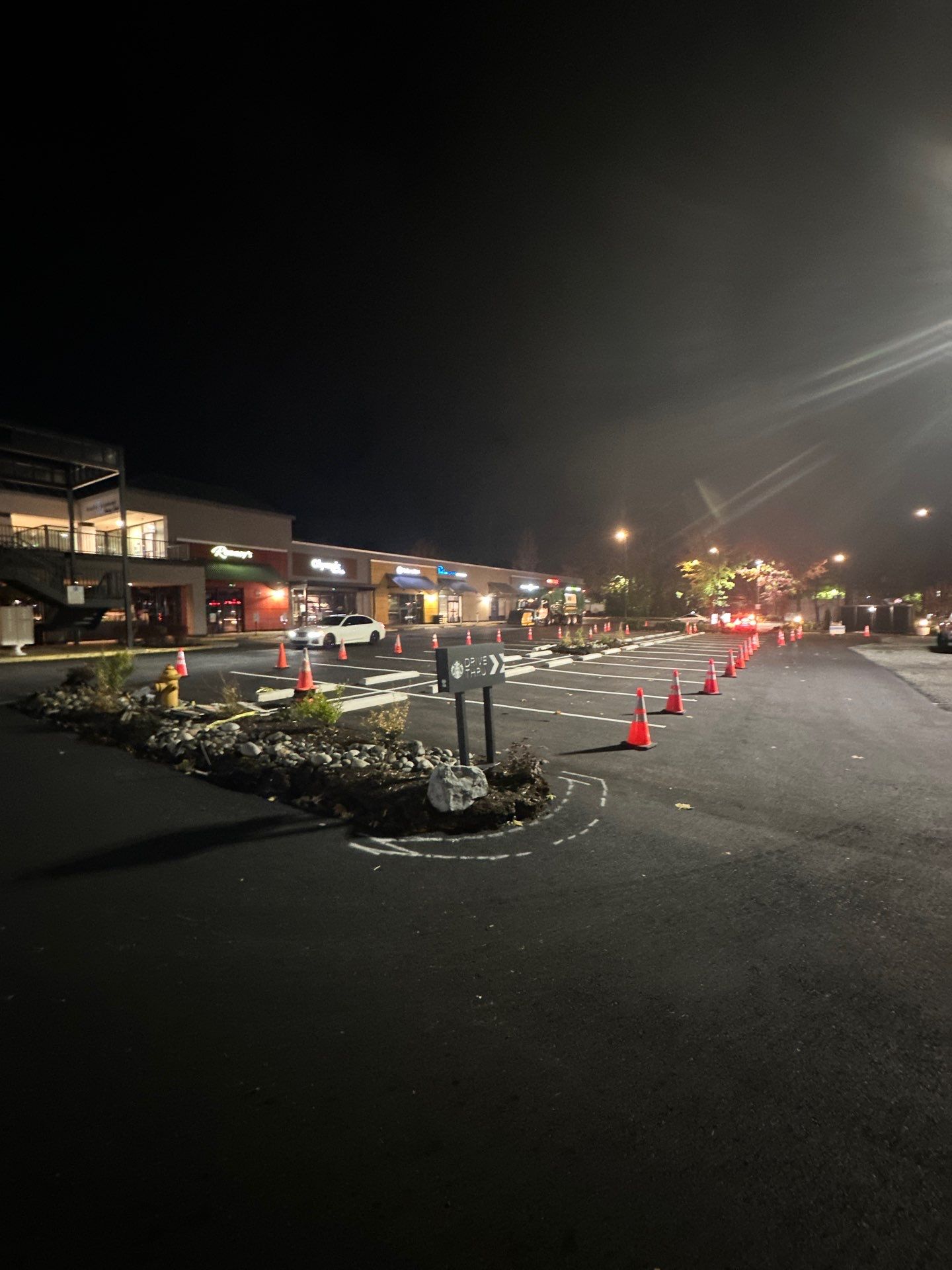Colliers - Woodinville New Asphalt Parking Lot by Jireh Asphalt & Concrete Inc 