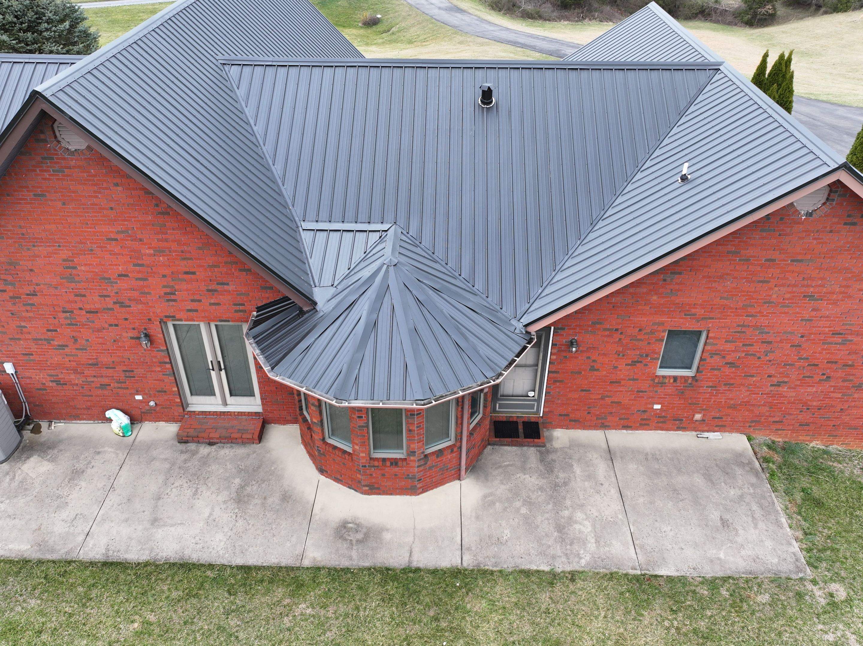 Black Frost 26 Gauge by Omnia Roofing
