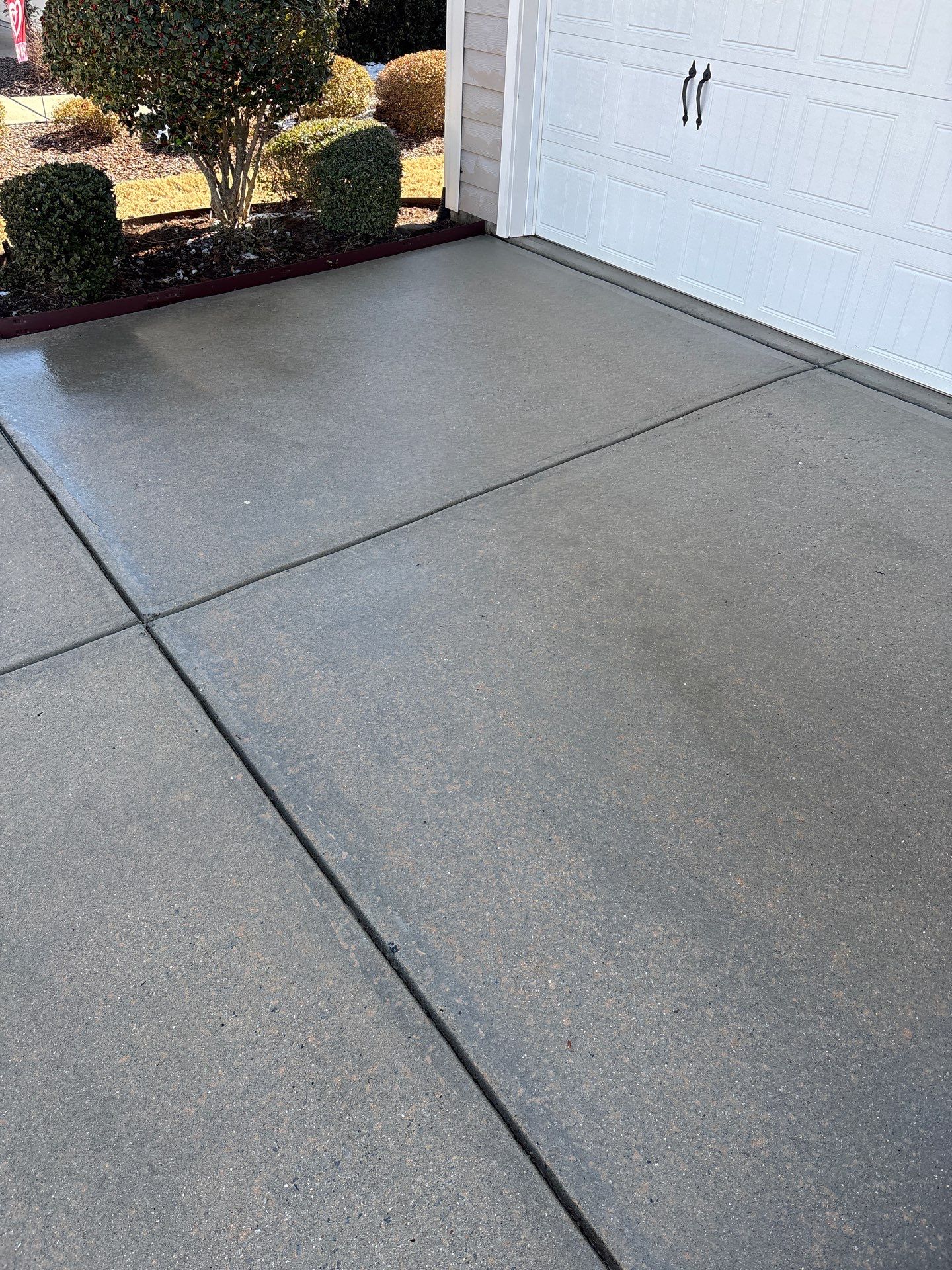 Concrete Driveway using Concrete Sealant by DuraSeal