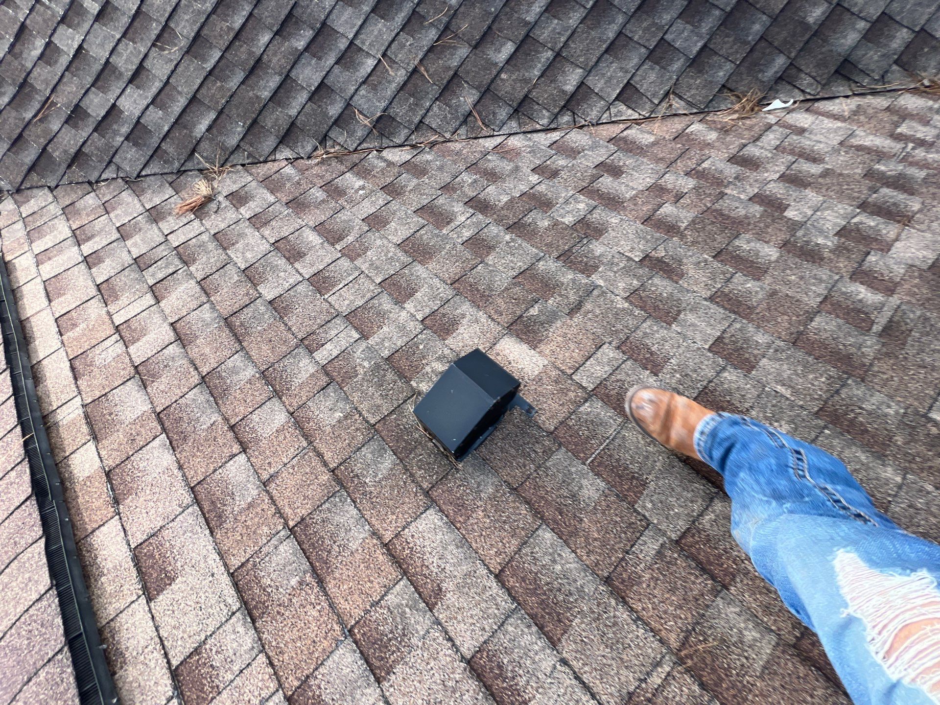 Residential Roofing Repair using Owen's Corning Duration (Lifetime) Shingles by Roof Repair Company
