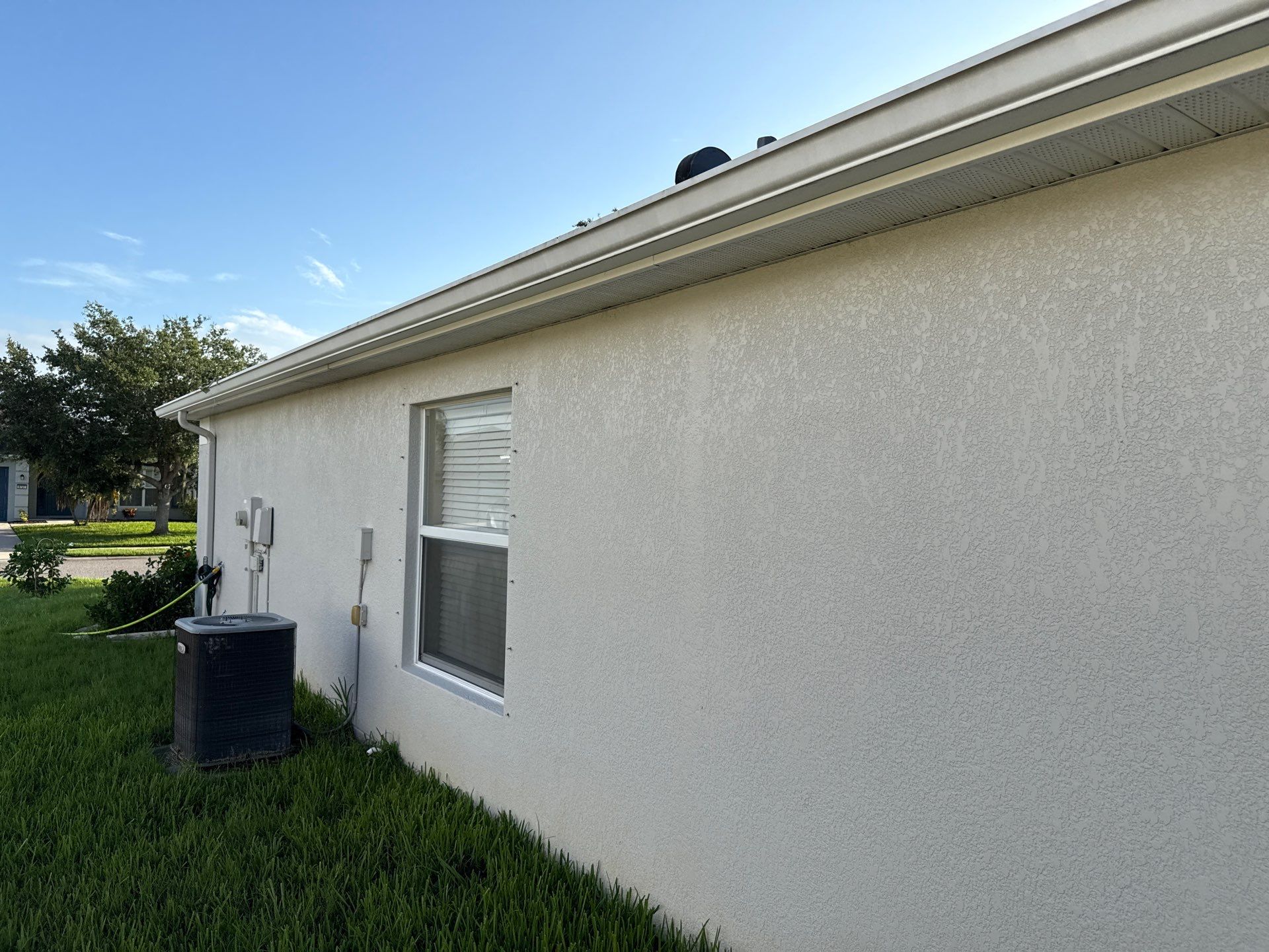 Complete House & Concrete Cleaning in Harrison Ranch Community – Parrish, FL by Sunshine AquaWash