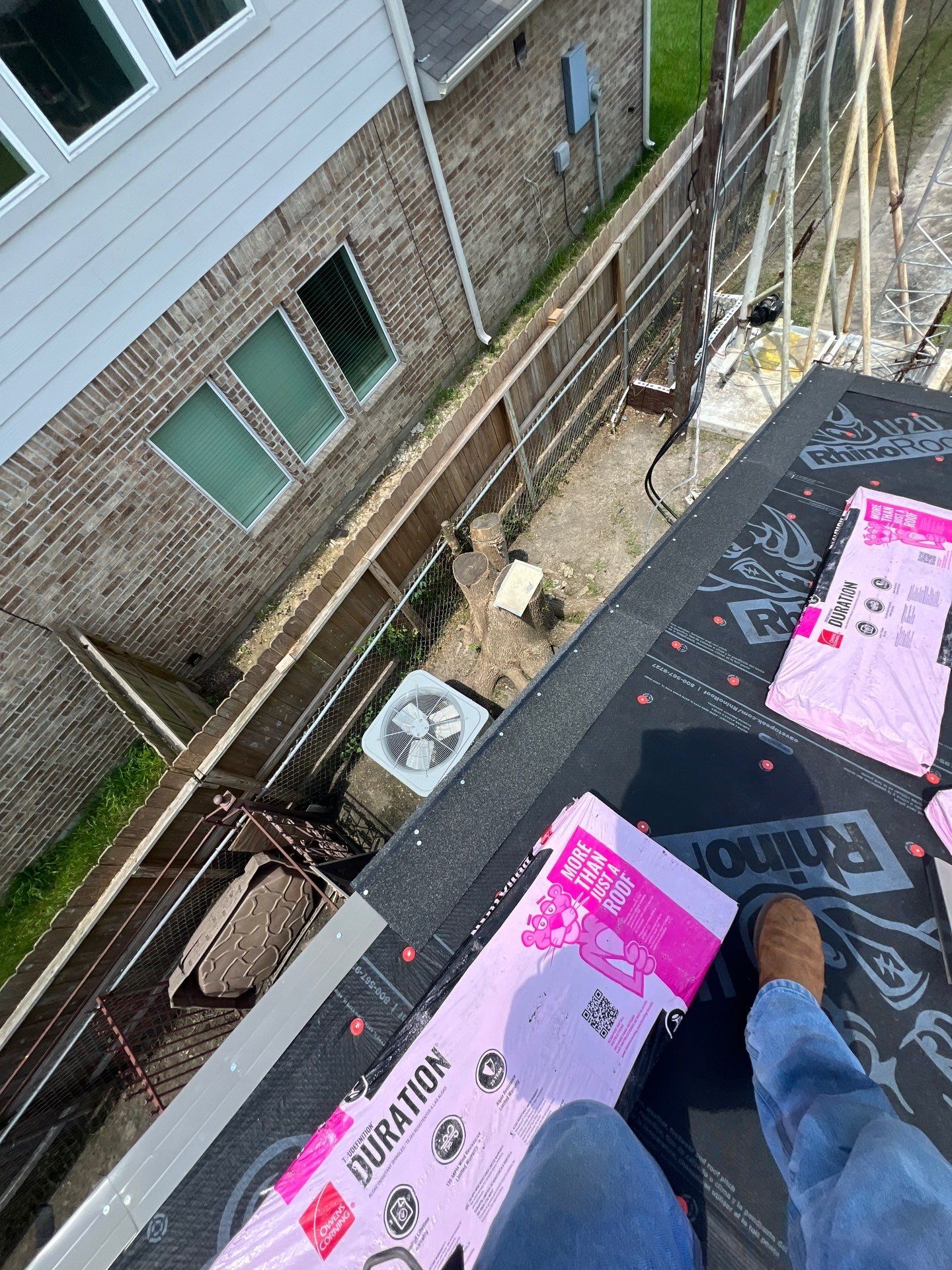 Residential Roofing Installation using Owen's Corning Duration (Lifetime) Shingles by Roof Repair Company