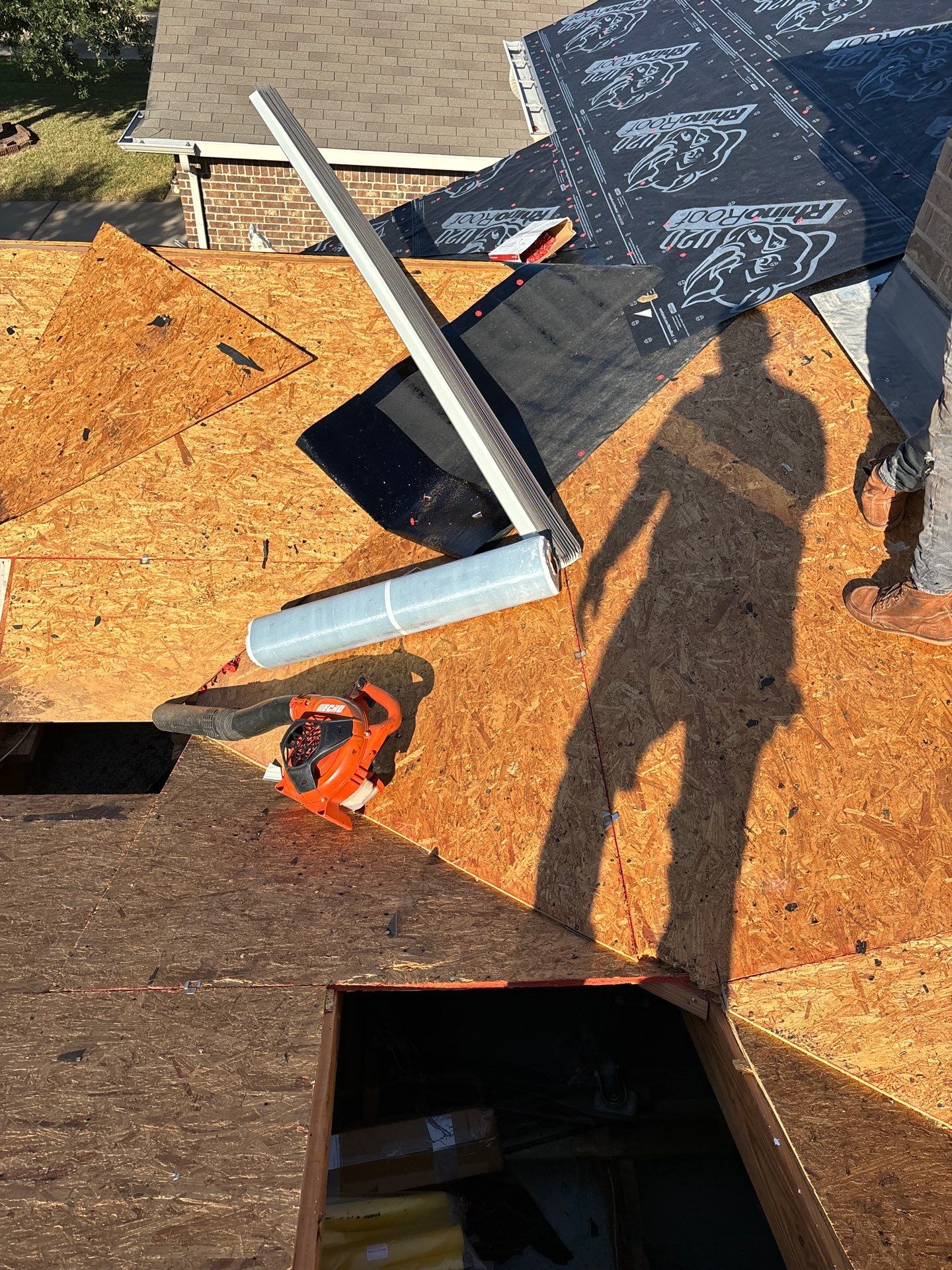 Residential Roofing Installation using Owen's Corning Duration (Lifetime) Shingles by Roof Repair Company