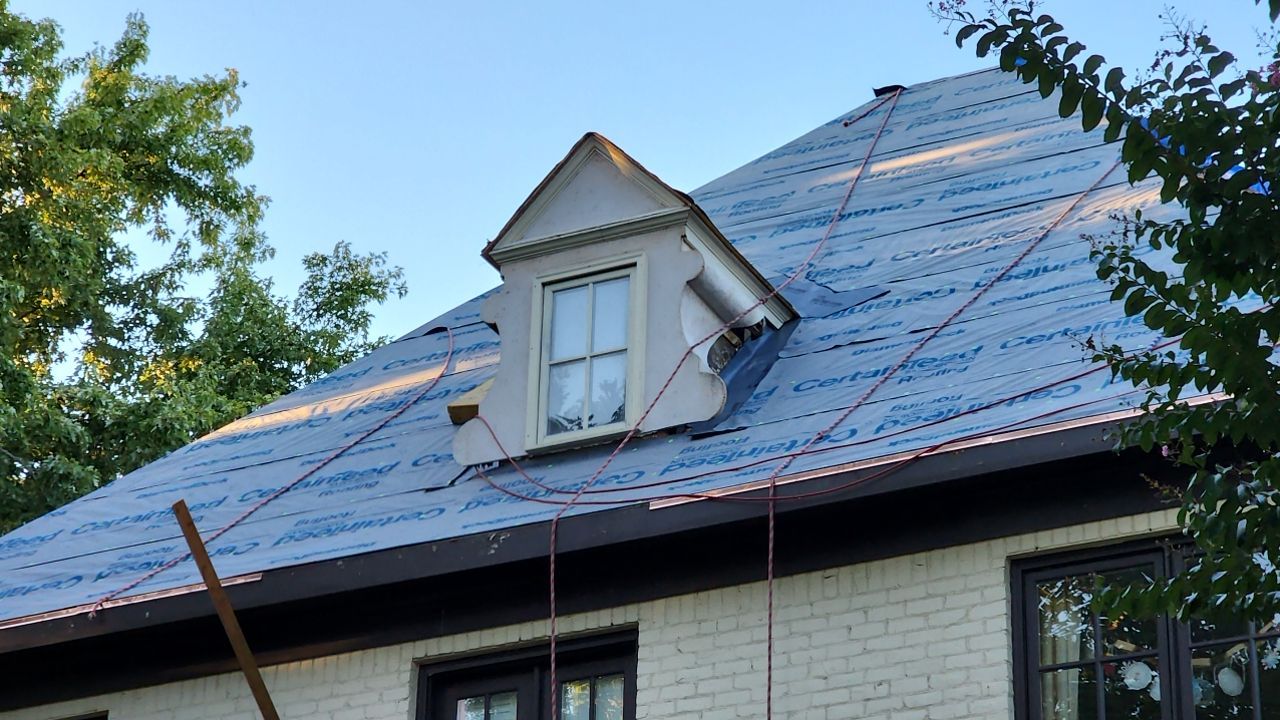 Presidential Shake Install by Paragon Roofing