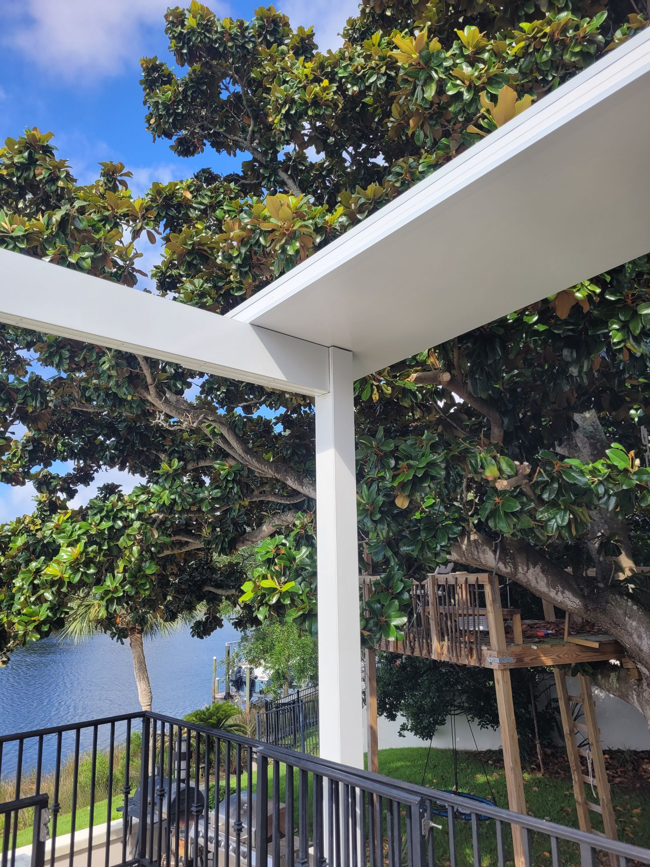 Poolside Colorbeam Patio Cover in Gulf Breeze by Titan Sunrooms