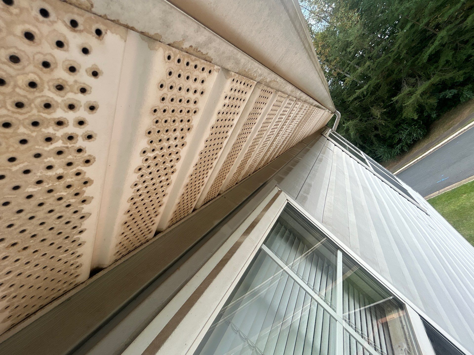 Woodbridge:Residential Roof Replacement with CertainTeed Landmark PRO in Max Def Moire Black  by RM Banning, Inc.