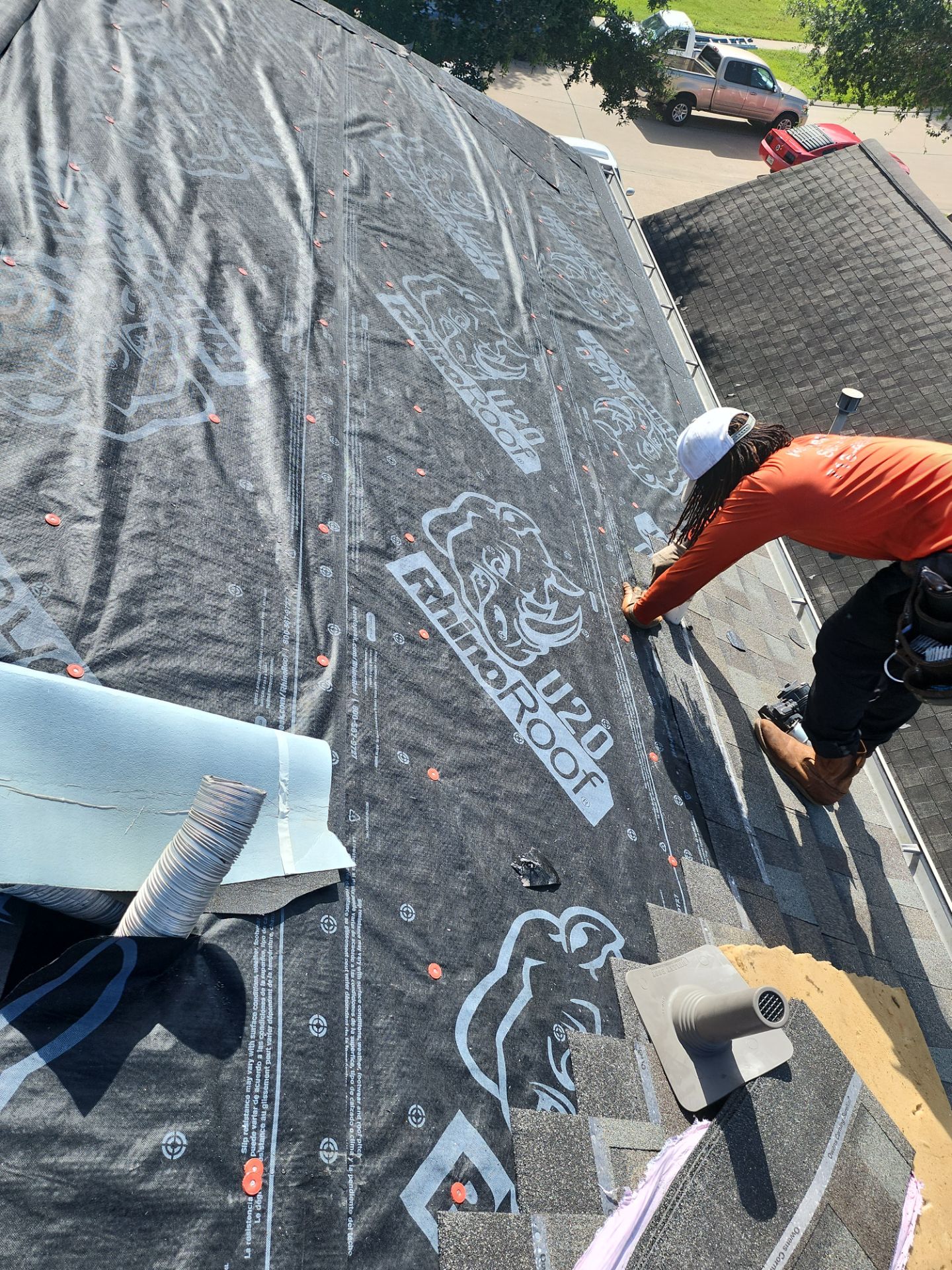 Residential Roofing Installation using Owen's Corning Duration (Lifetime) Shingles by Roof Repair Company