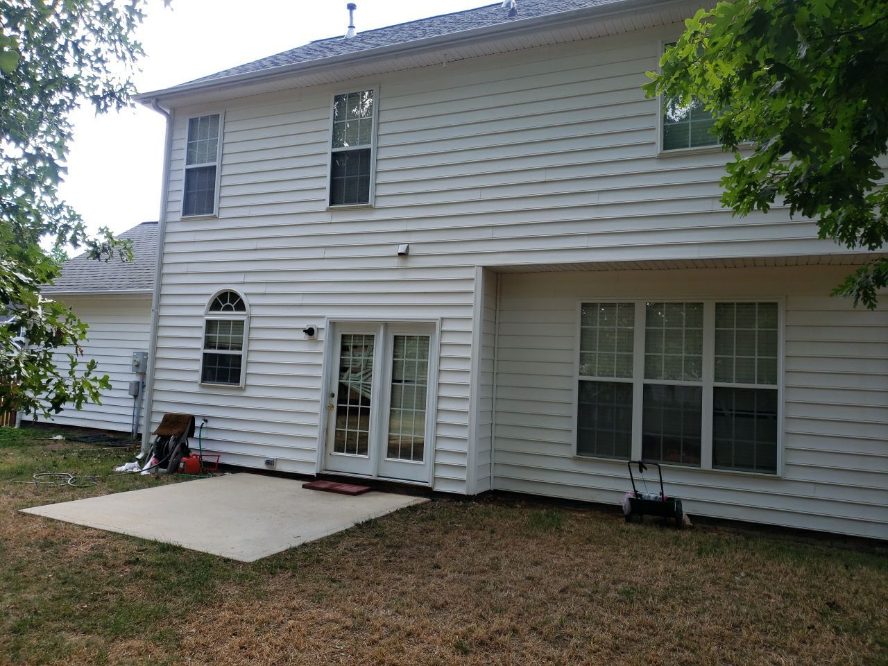 House Wash using cleaner by Power Wash Masters LLC