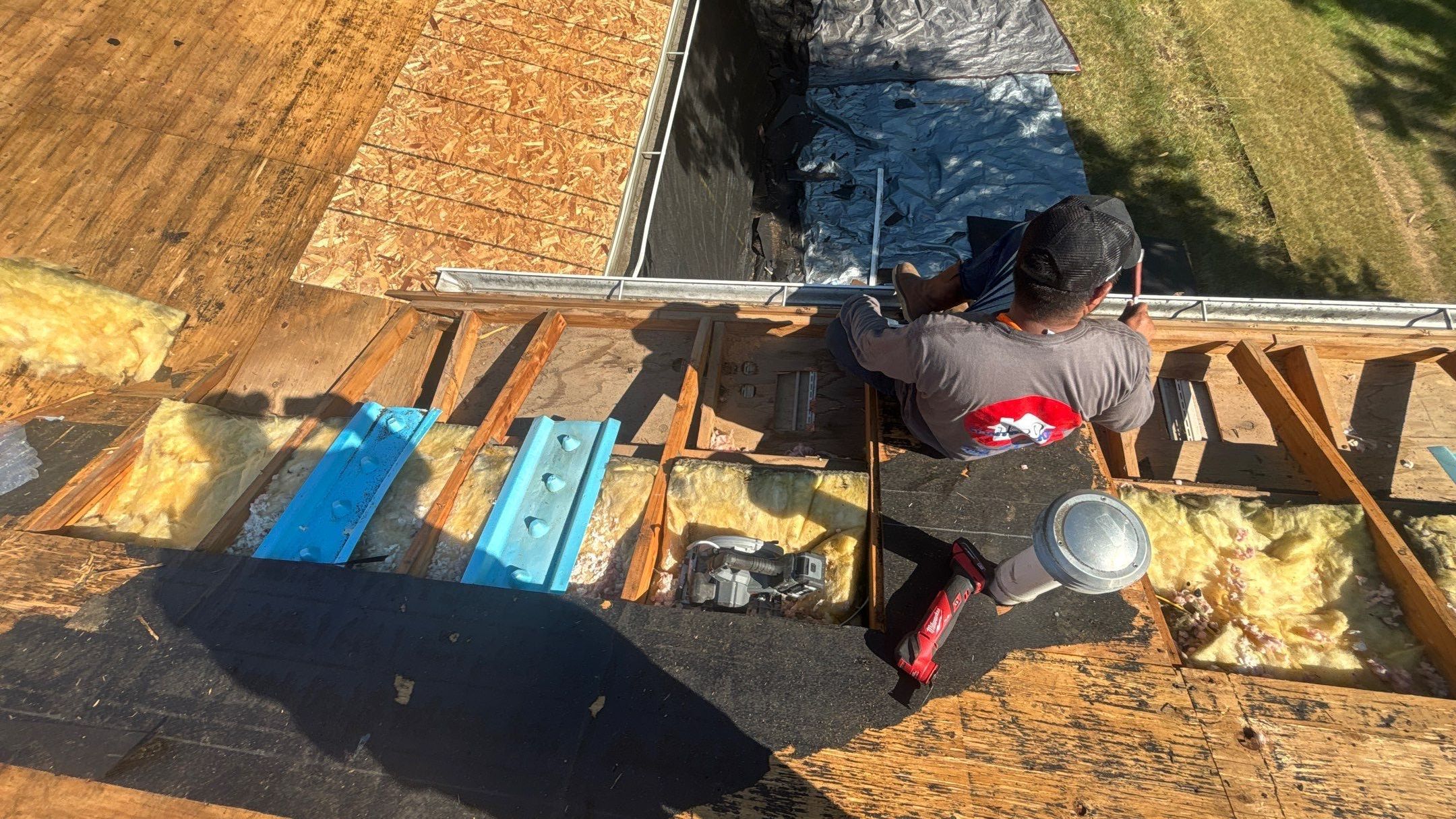 Roof Replacement using Owens Corning Williamsburg Grey by 180 Contractors