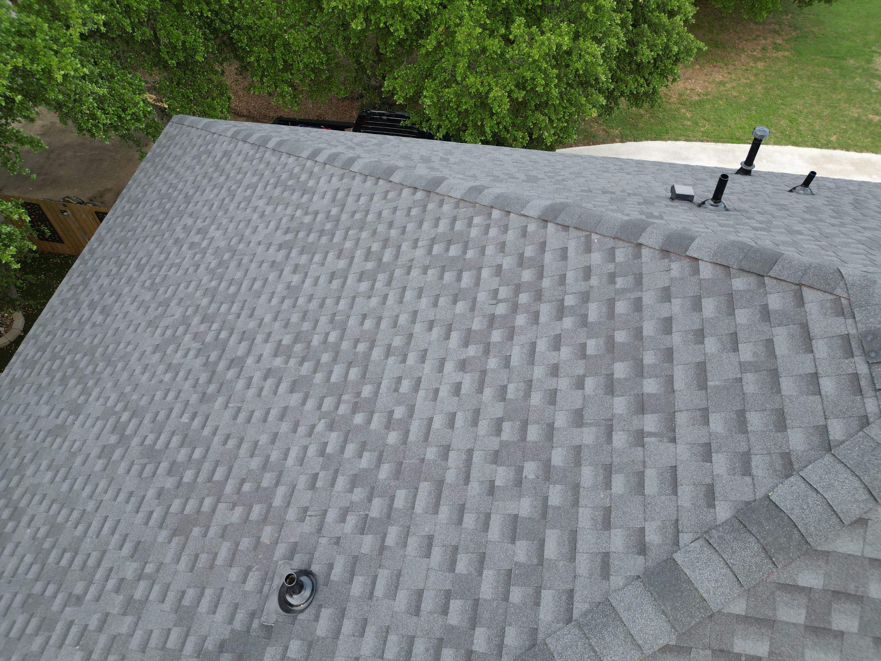 Charcoal - GAF Timberline HDZ by RoofsOnly.com