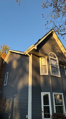 Turtle Shell gutter protection installation in Lisle, IL 60532, photograph 6
