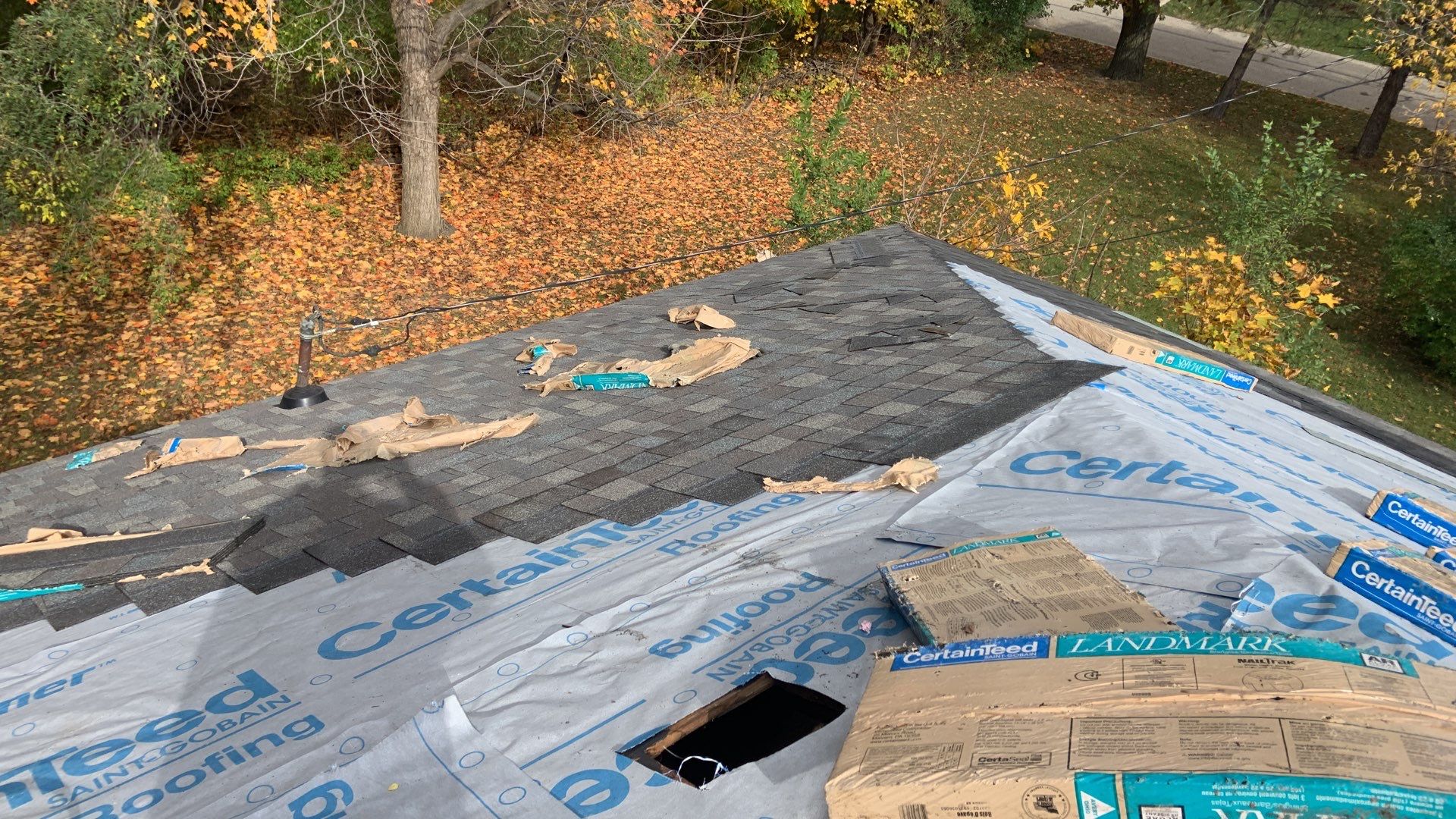 Roof Replacement using CertainTeed Landmark by 180 Contractors