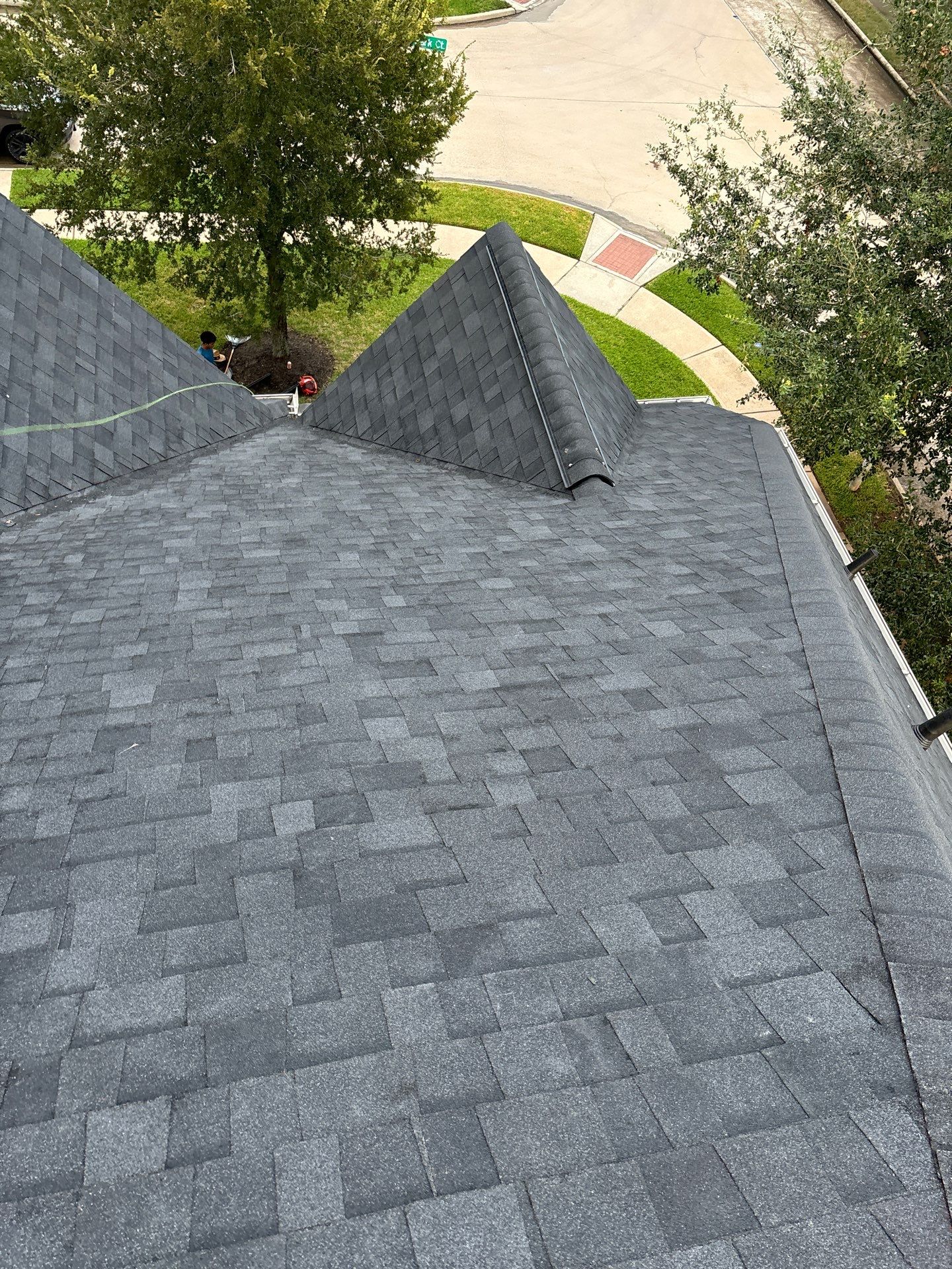 Residential Roofing Installation using Owen's Corning Duration (Lifetime) Shingles by Roof Repair Company