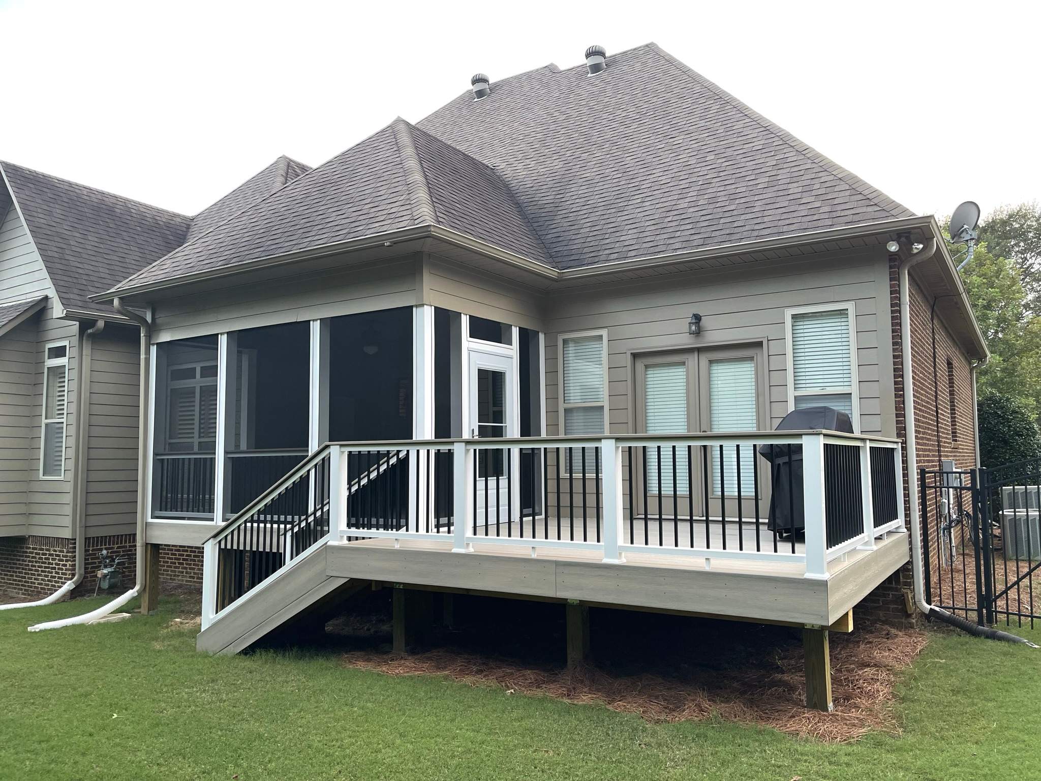 Tiffany Estates - Composite Deck Installation  by Pillar and Pine