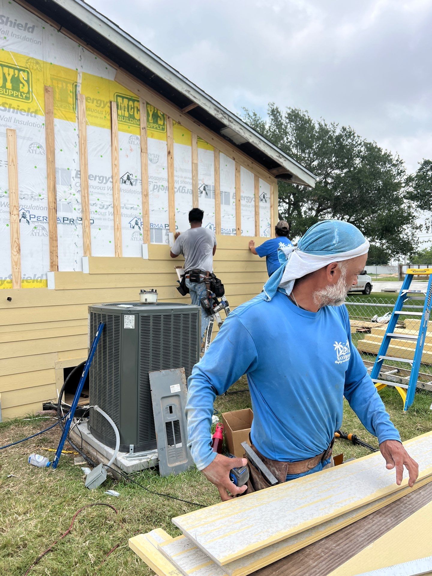 How Bayfront Installs Hardie Siding by Bayfront Roofing and Construction