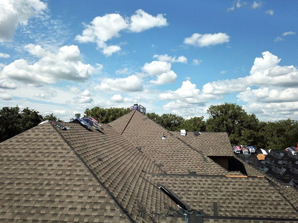 Residential Roof Replacement using GAF Timberline HDZ Architectual Shingles by Premier Roofing and Contracting