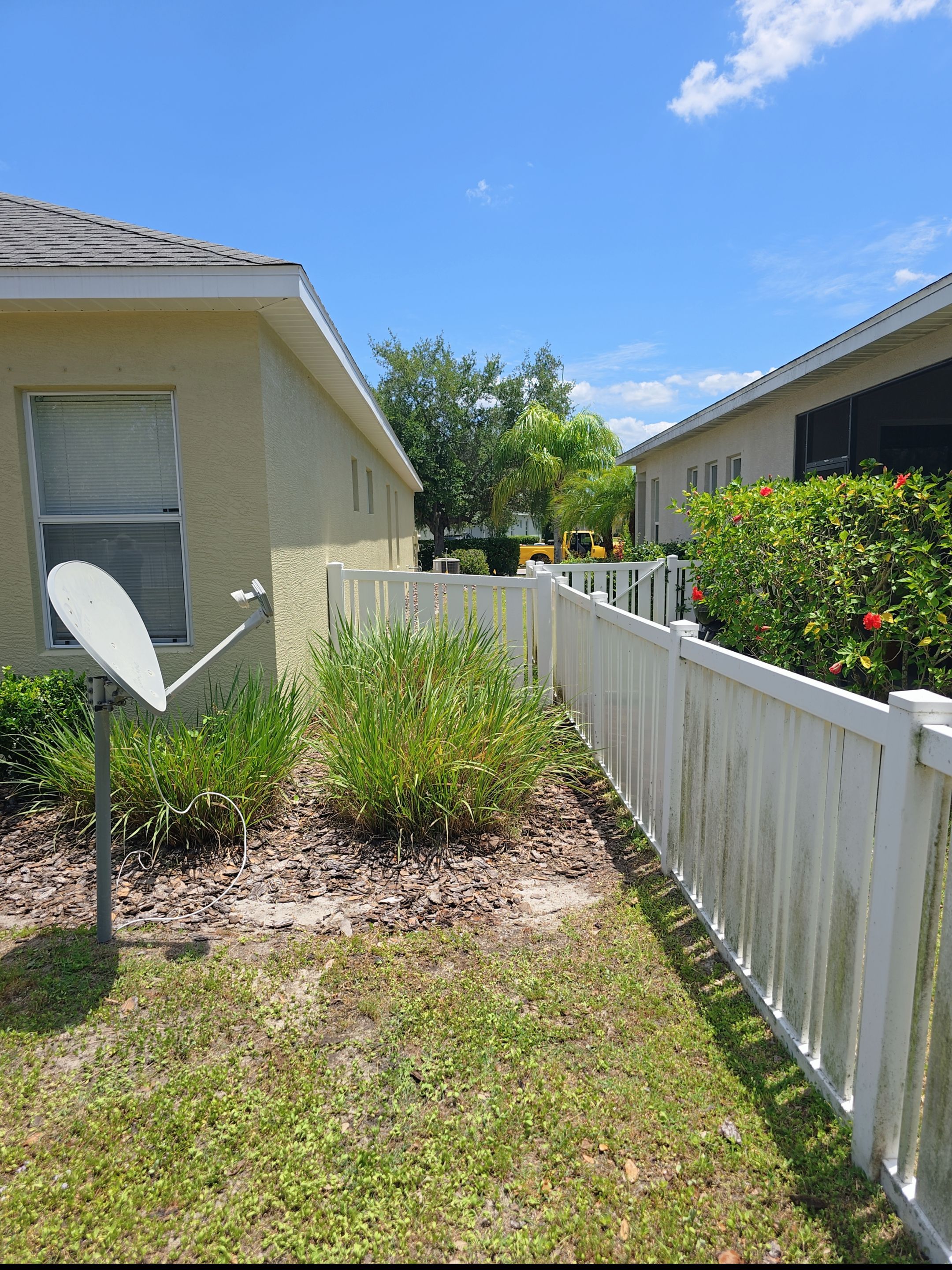 Vinyl Install in Bradenton by True Fence LLC