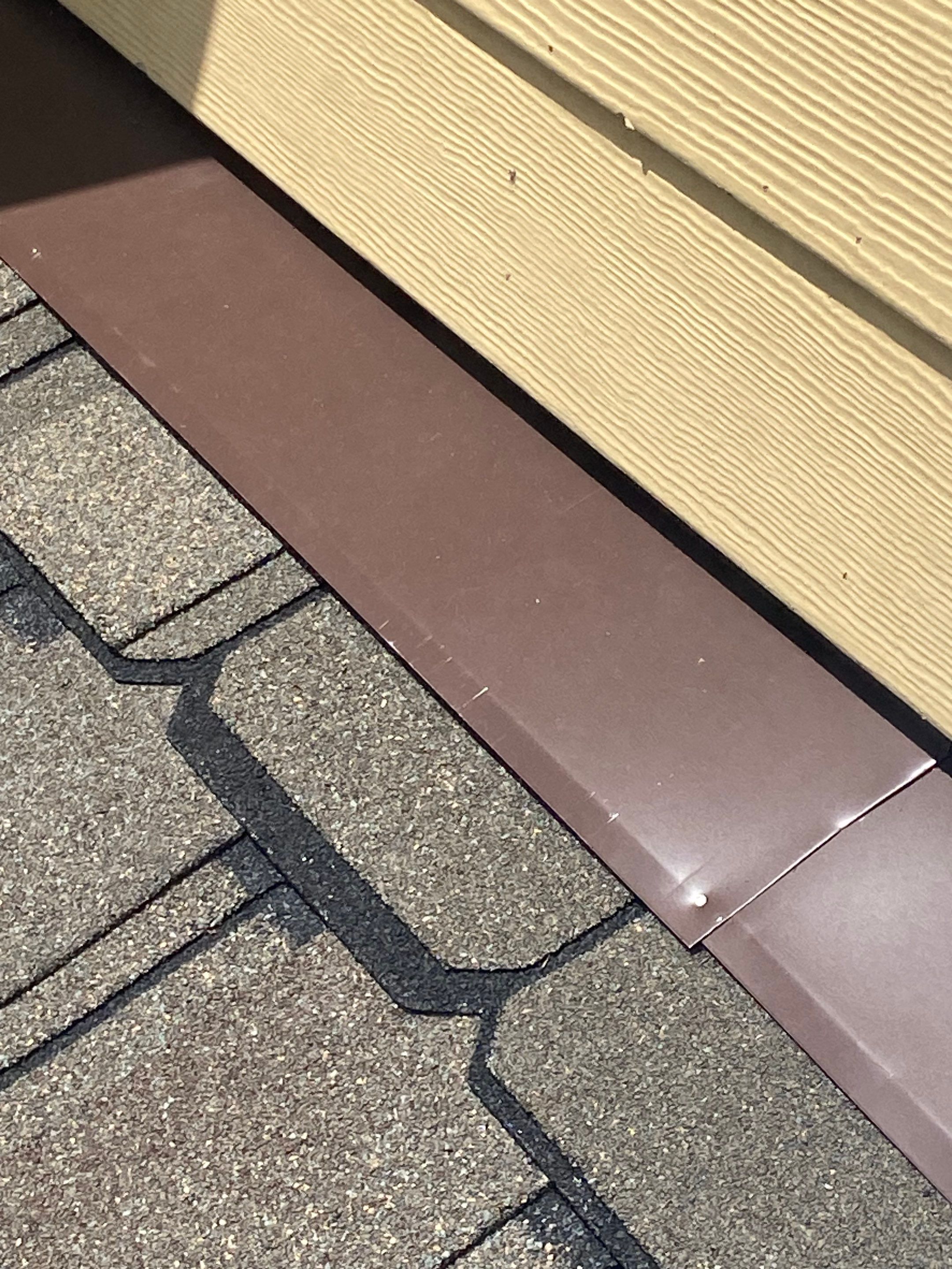 Arlington: CertainTeed Grand Manor Designer Shingles in Weathered Wood by RM Banning, Inc.