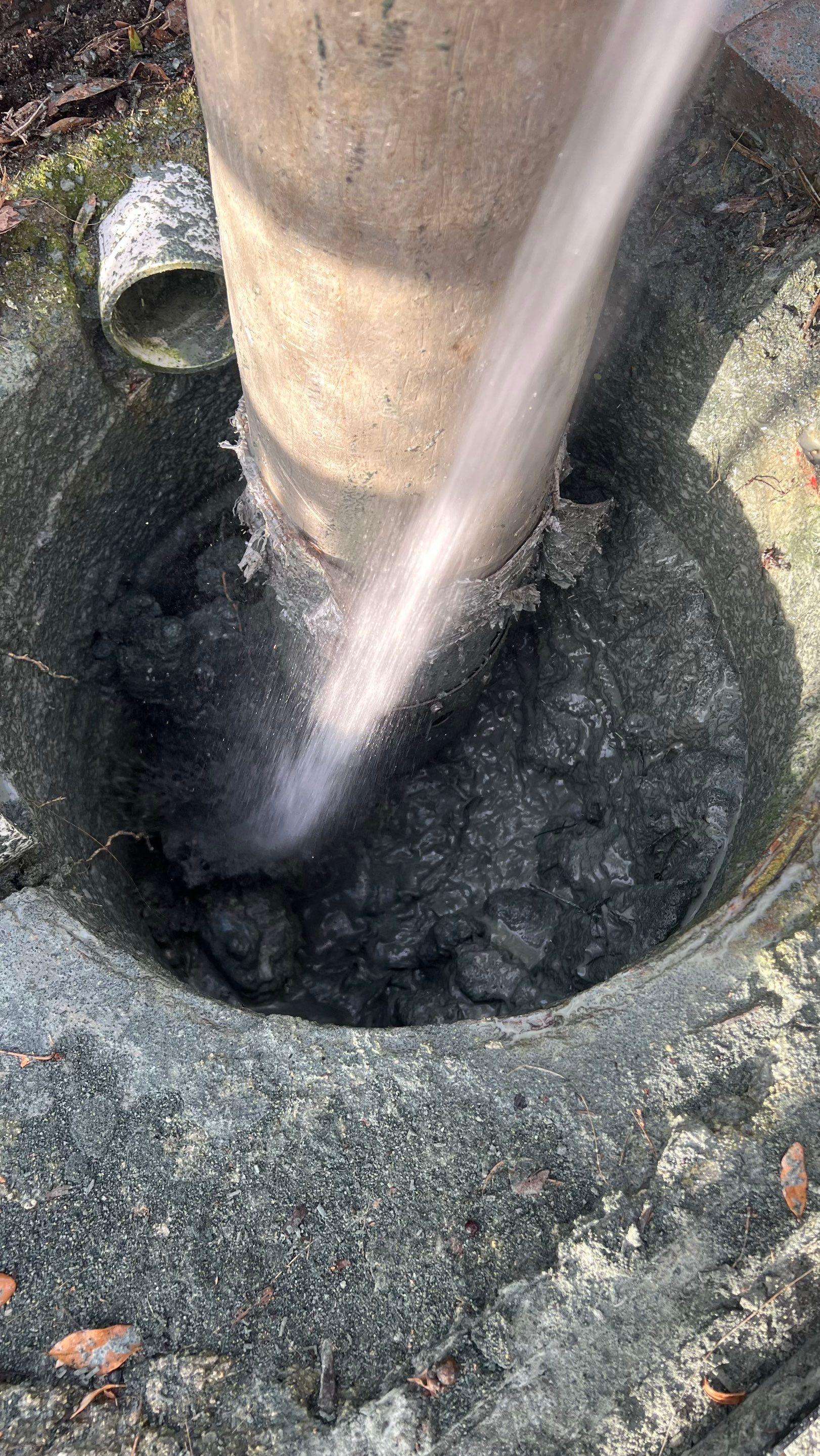 Cleaning Tennis Court Catch Basins by Don Mar, Inc. Storm Water Solutions