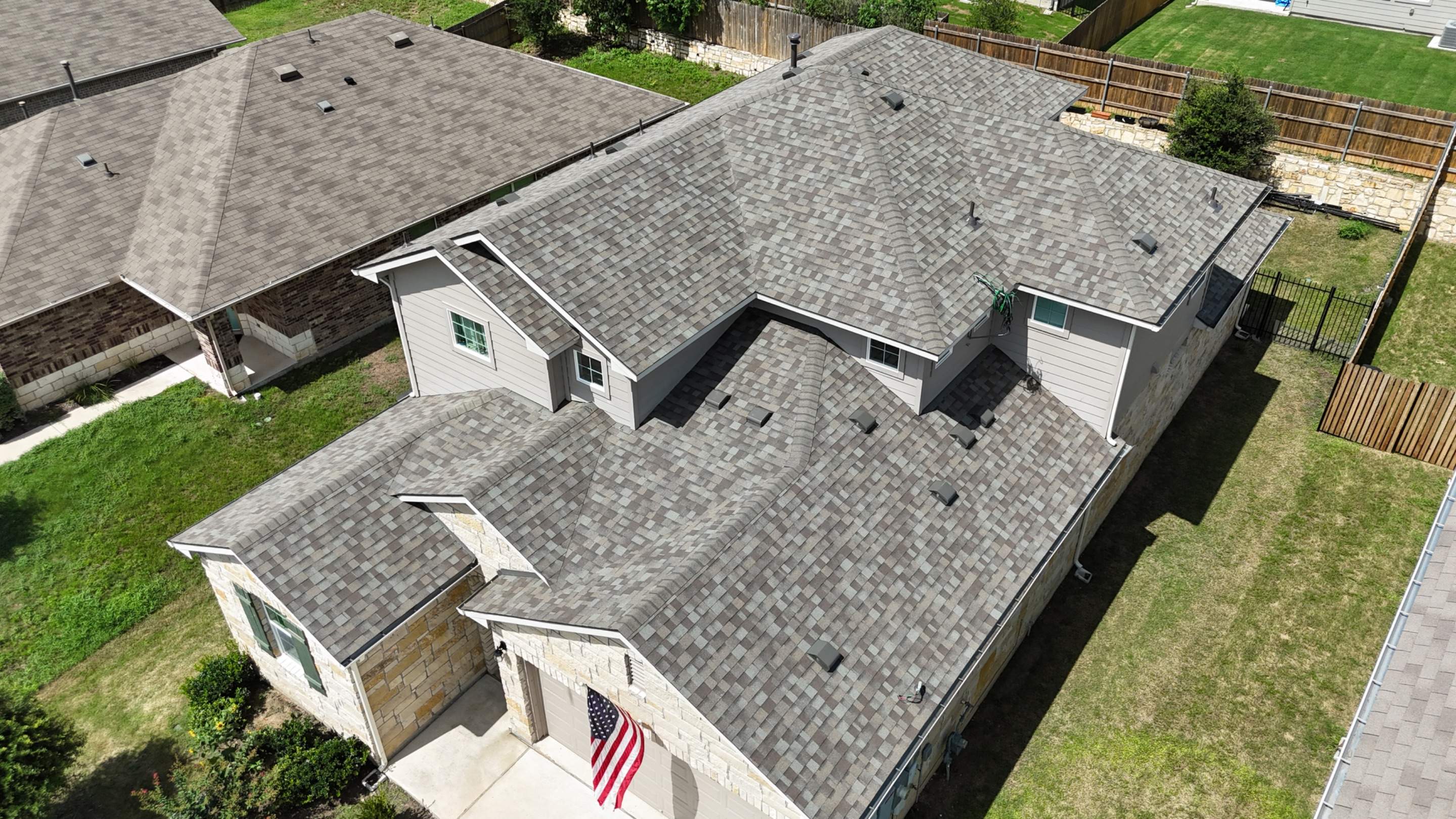 Driftwood - Owens Corning TruDefinition Duration by RoofsOnly.com