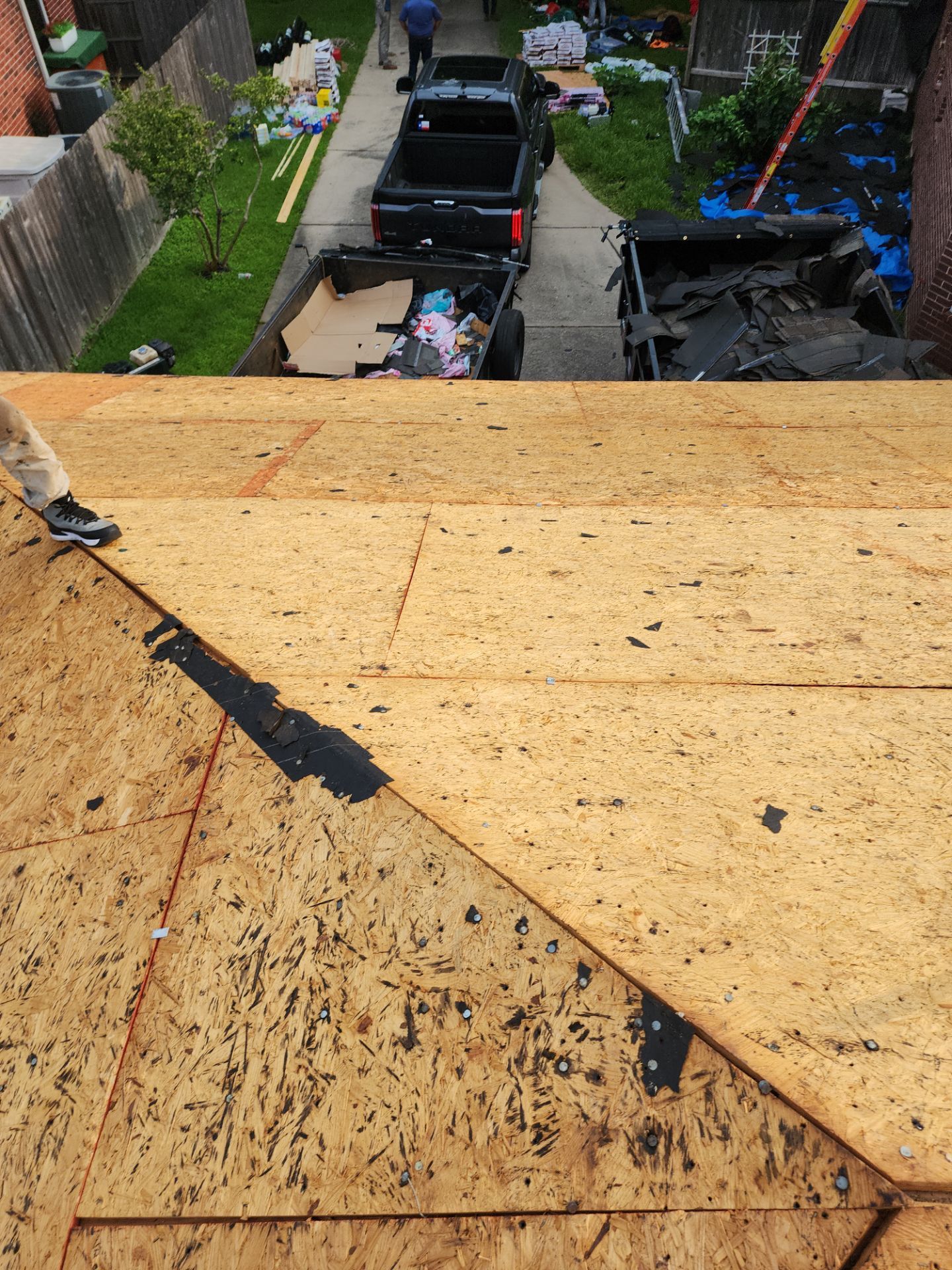 Residential Roofing Repair using Owen's Corning Duration (Lifetime) Shingles by Roof Repair Company
