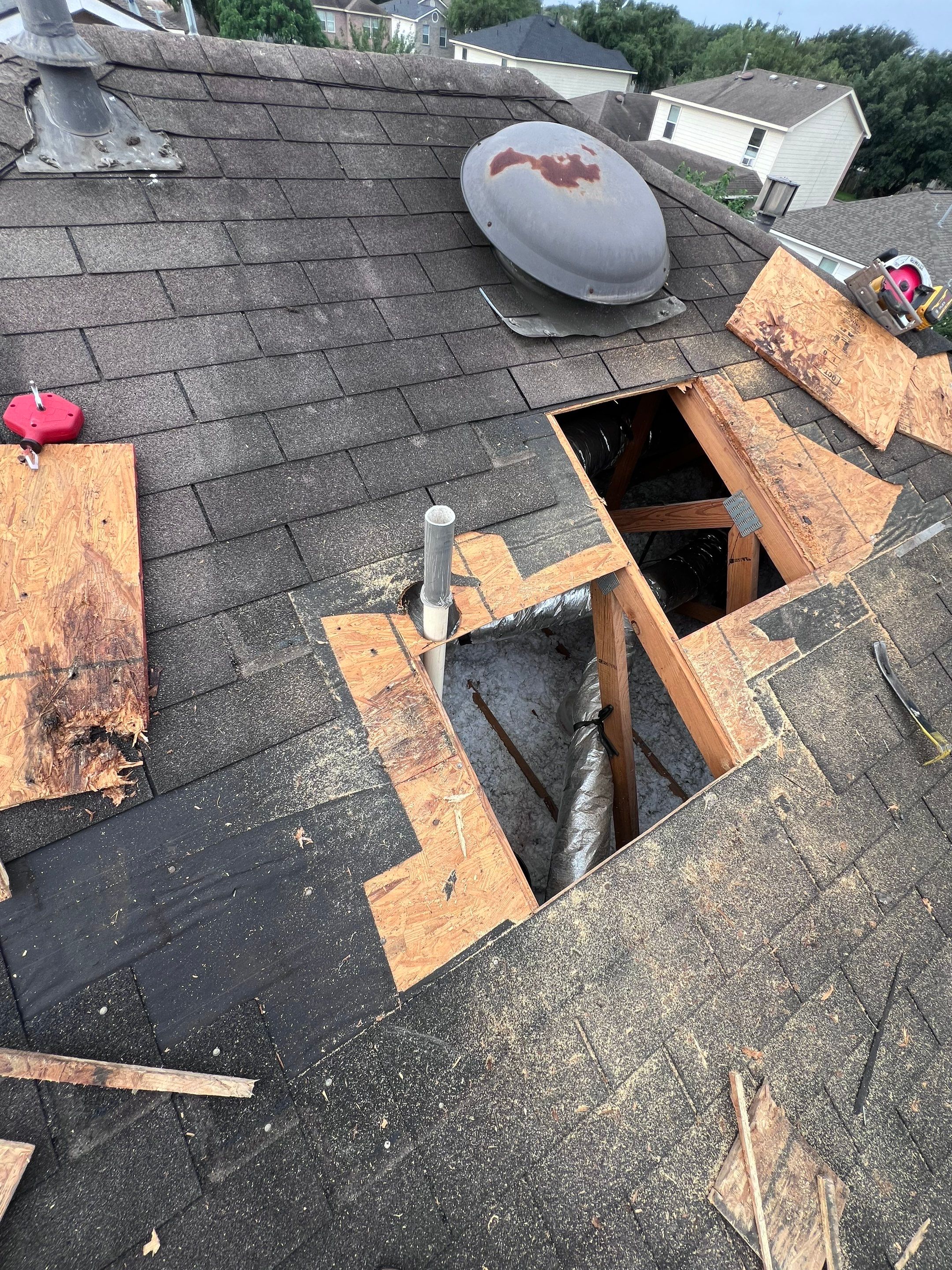 Residential Roofing Repair using Owen's Corning Duration (Lifetime) Shingles by Roof Repair Company