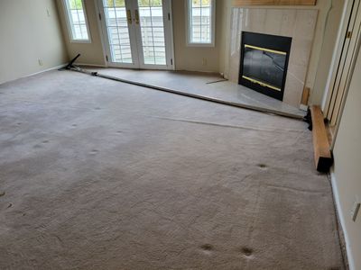 Carpet Re-stretch & Cleaning in Davis