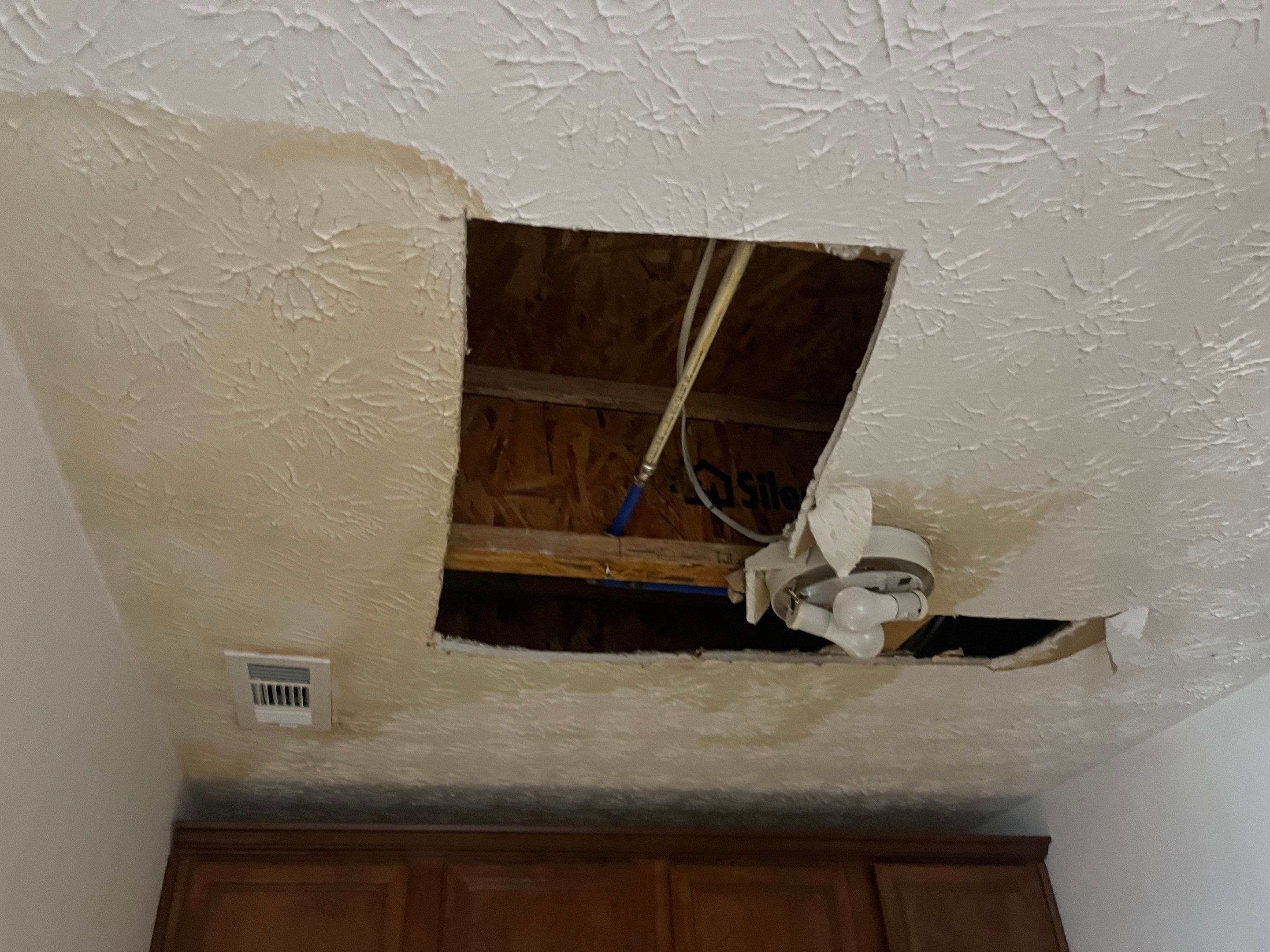 Emergency Service Mitigation in Louisville, KY by ANR Restoration