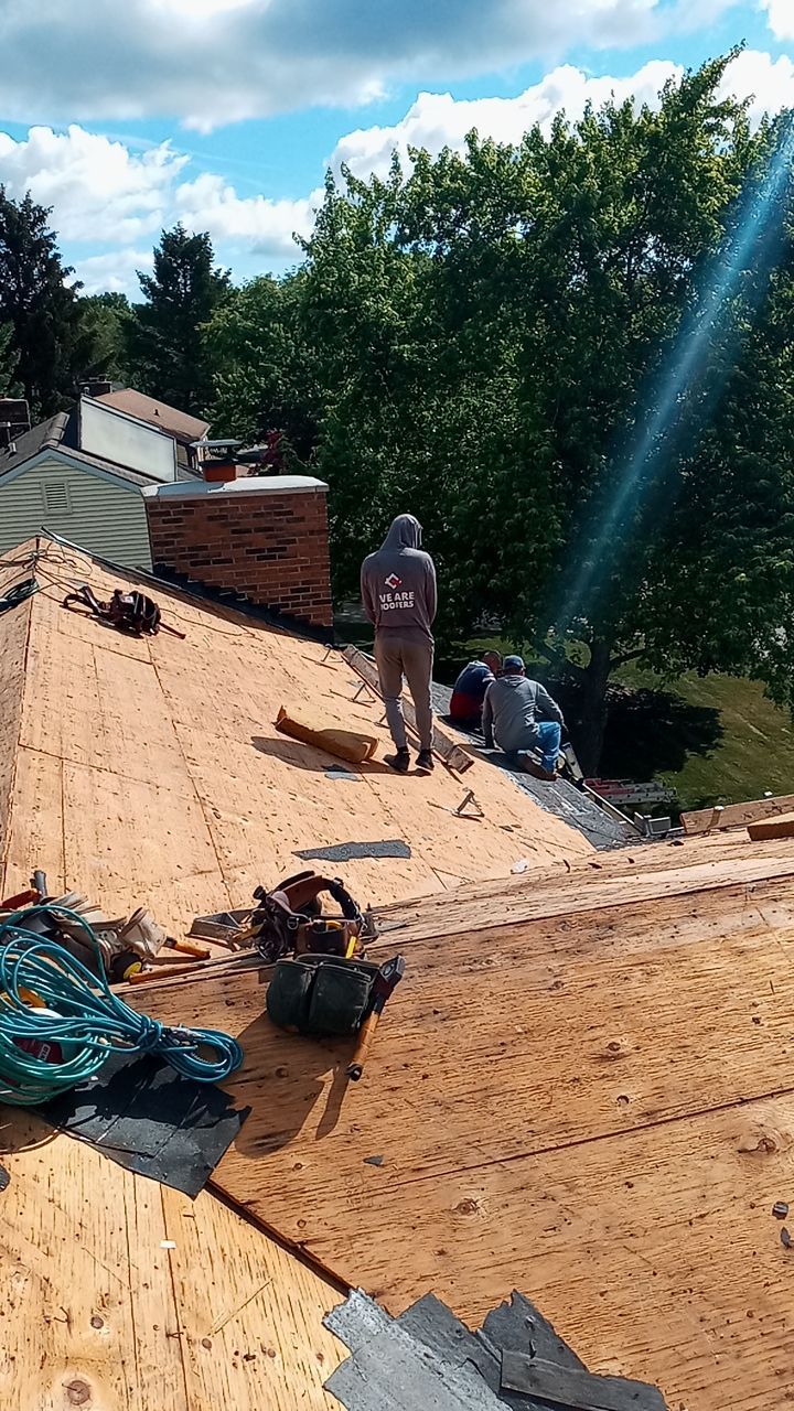 Roof Replacement using CertainTeed Landmark by 180 Contractors