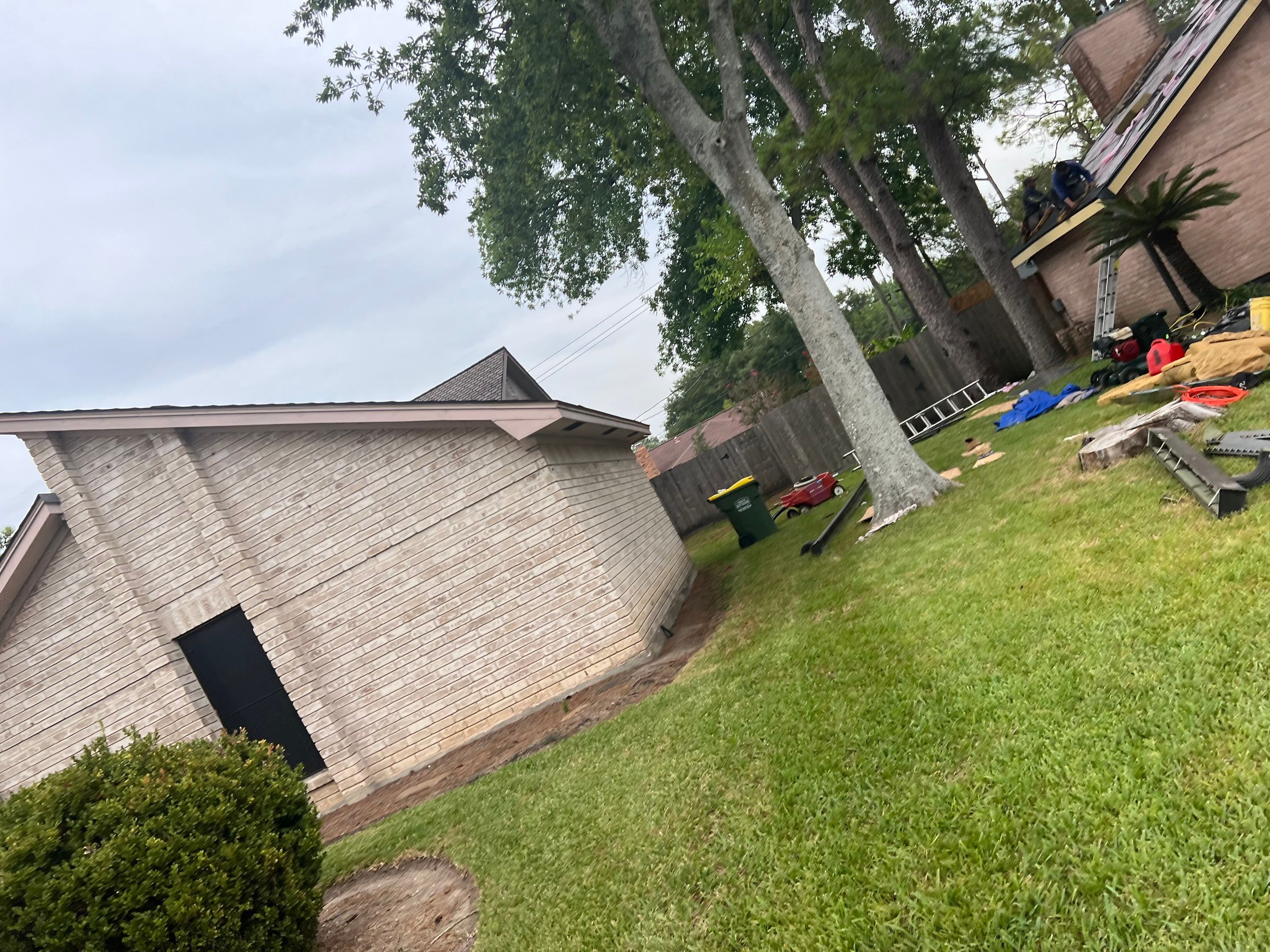 Residential Roofing Installation using Owen's Corning Duration (Lifetime) Shingles by Roof Repair Company