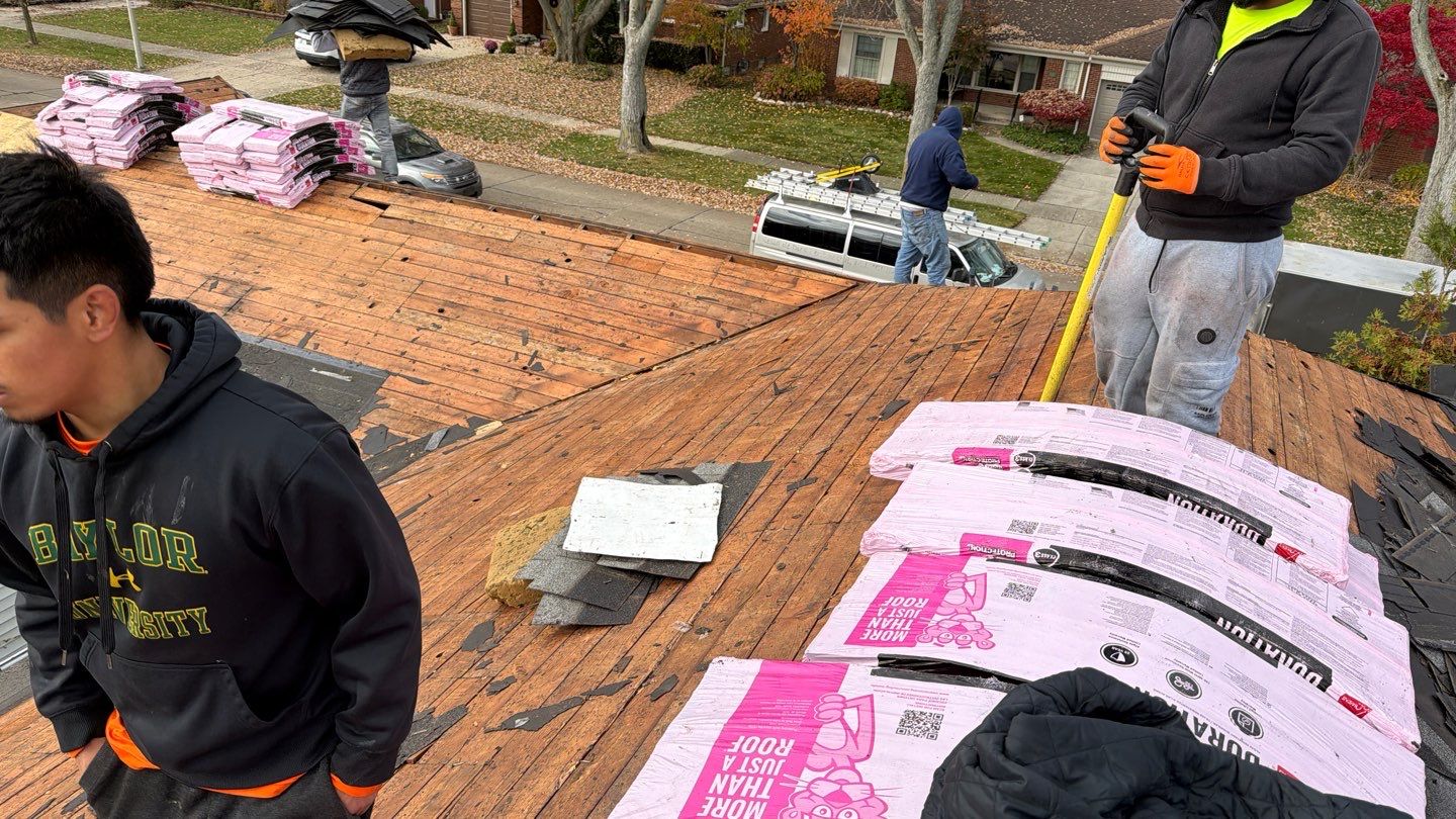 Roof Replacement using Owens Corning Onyx Black by 180 Contractors
