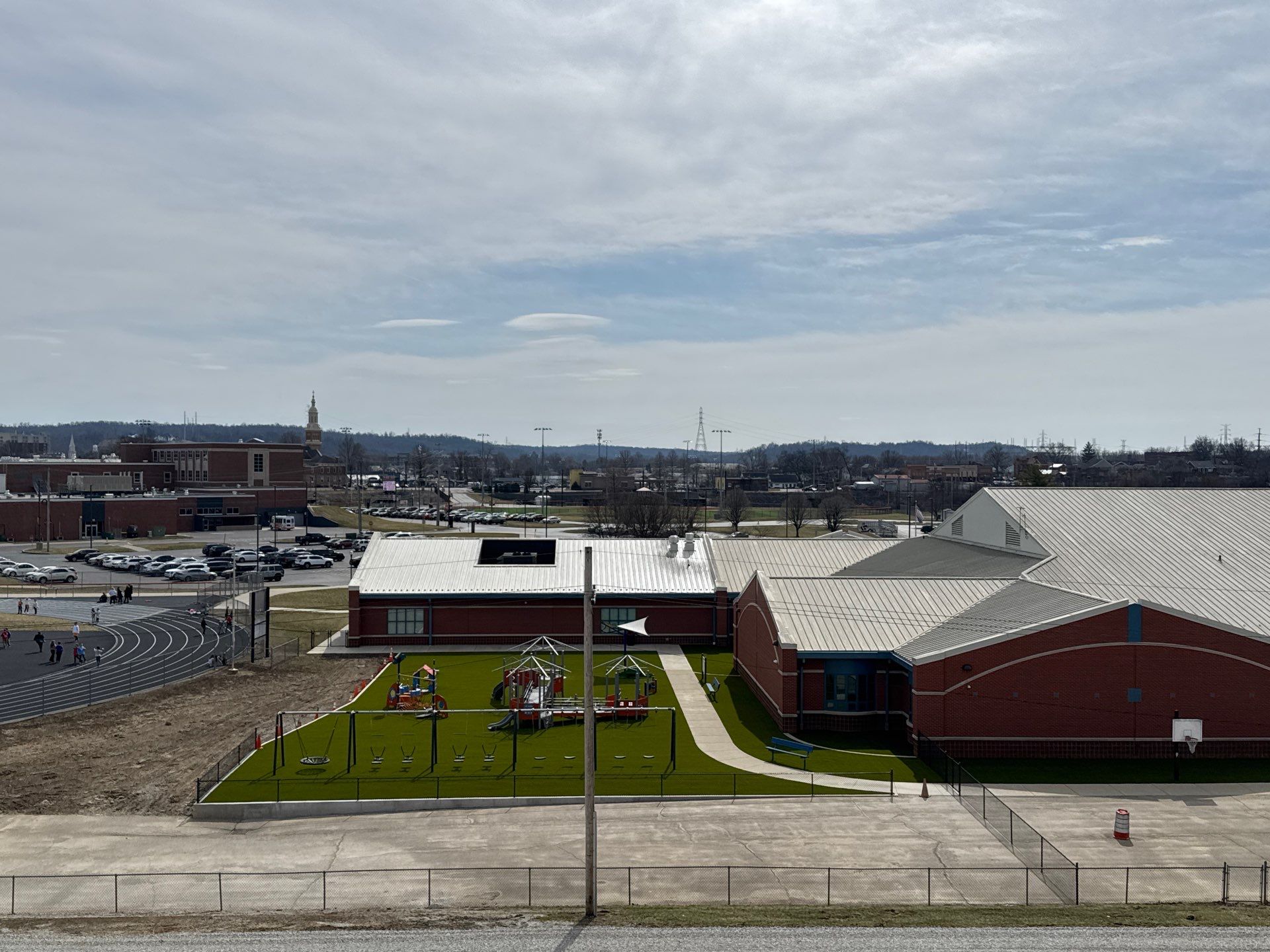 Lawrenceburg Elementary by ForeverLawn NEIN/INDY