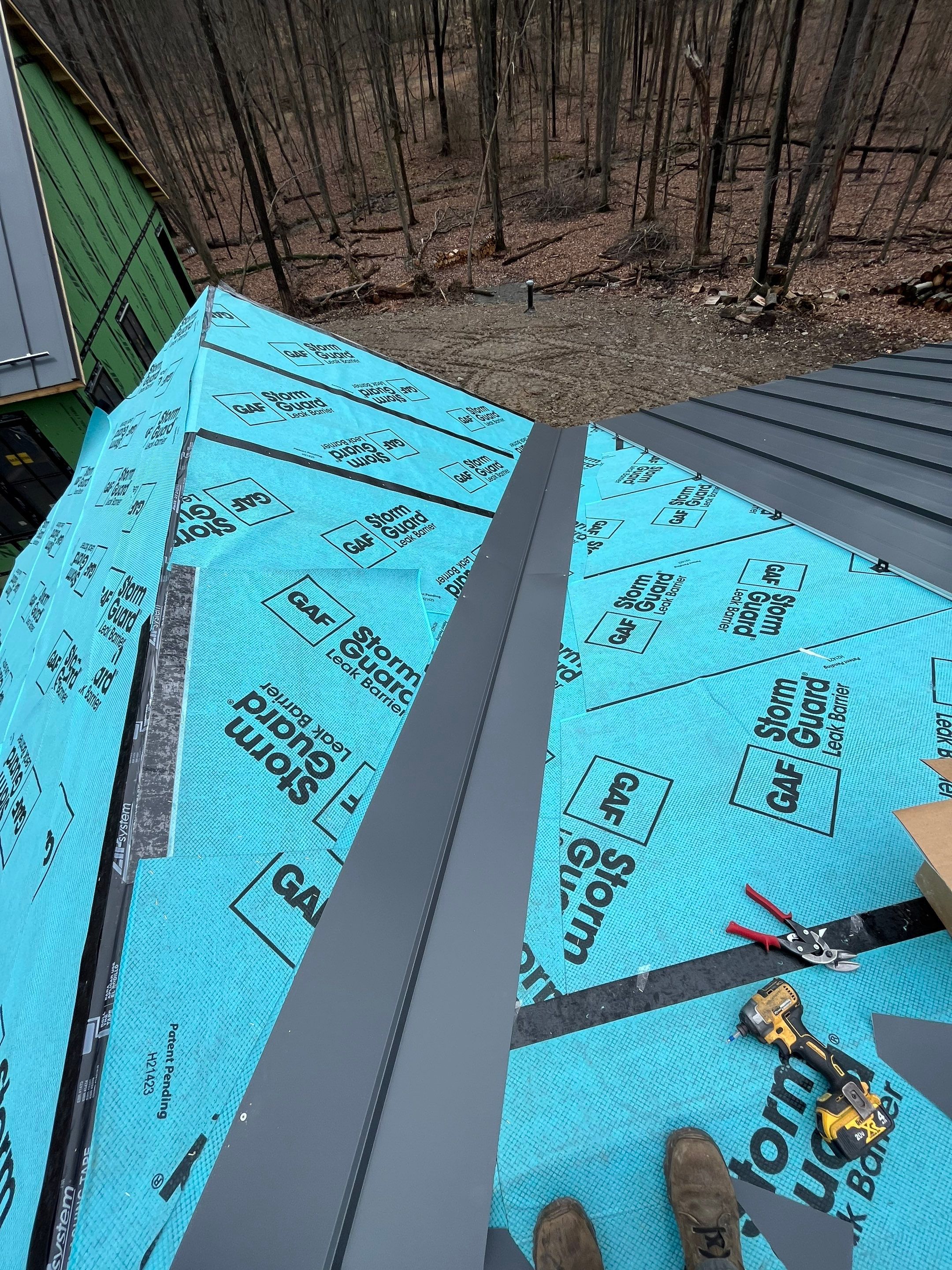 Standing Seam  using Everlast Standing Seam 24 Gauge  by Teflon Roofing