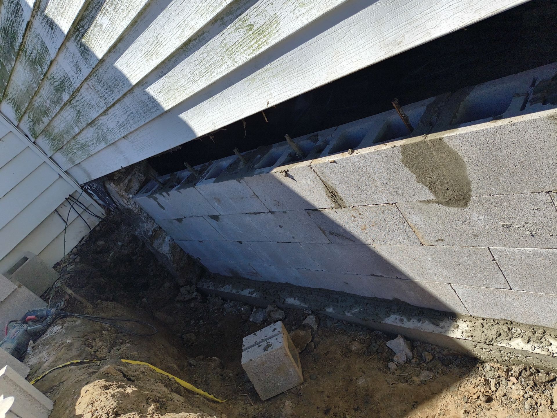 Crawl Space Interior/Exterior Waterproofing by Toledo Basement Repair 