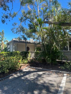 Clean Gutters and Roof in Sarasota FL