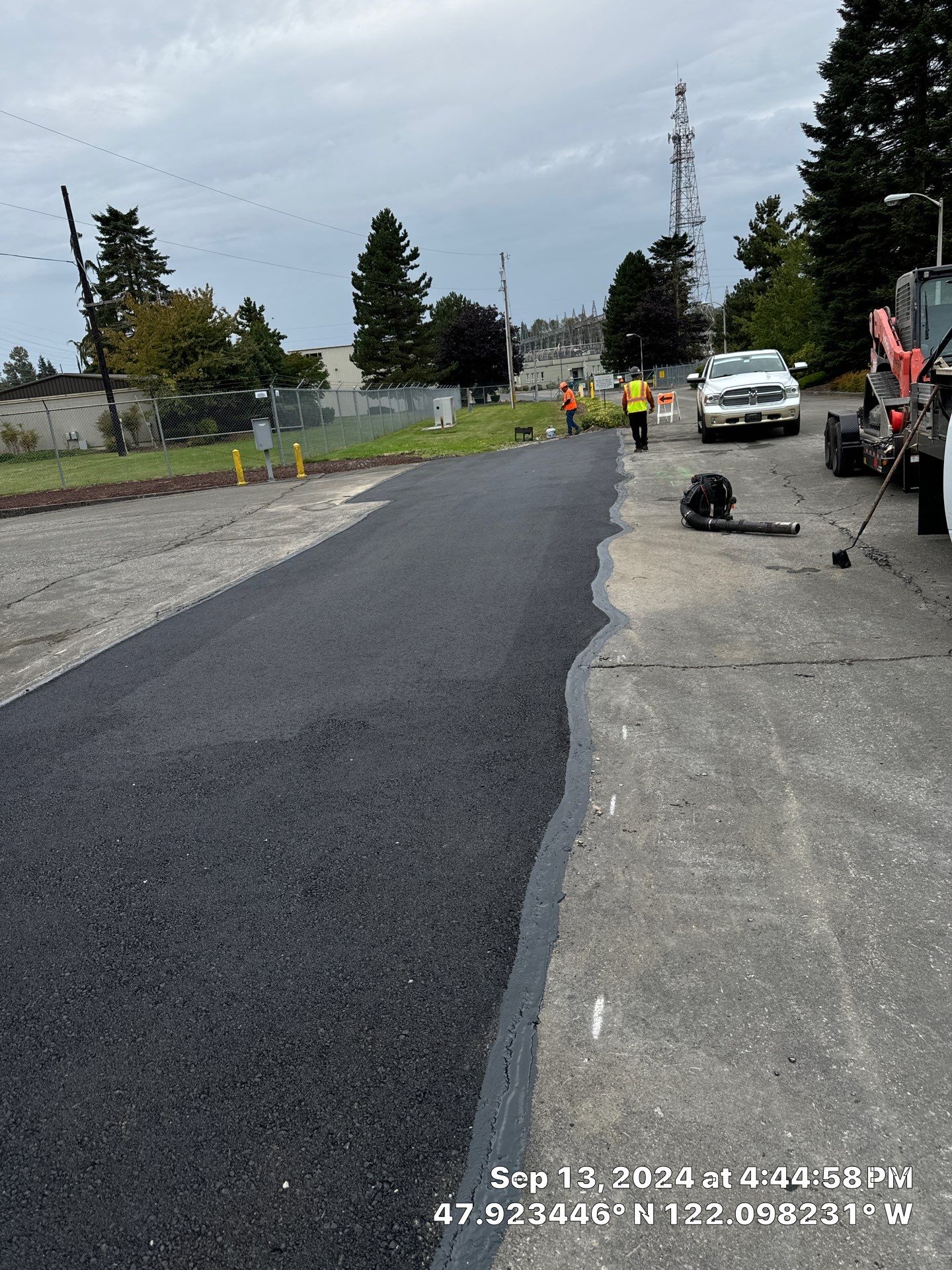 Bonneville Power Administration | Asphalt Patch Repair by Jireh Asphalt & Concrete Inc 