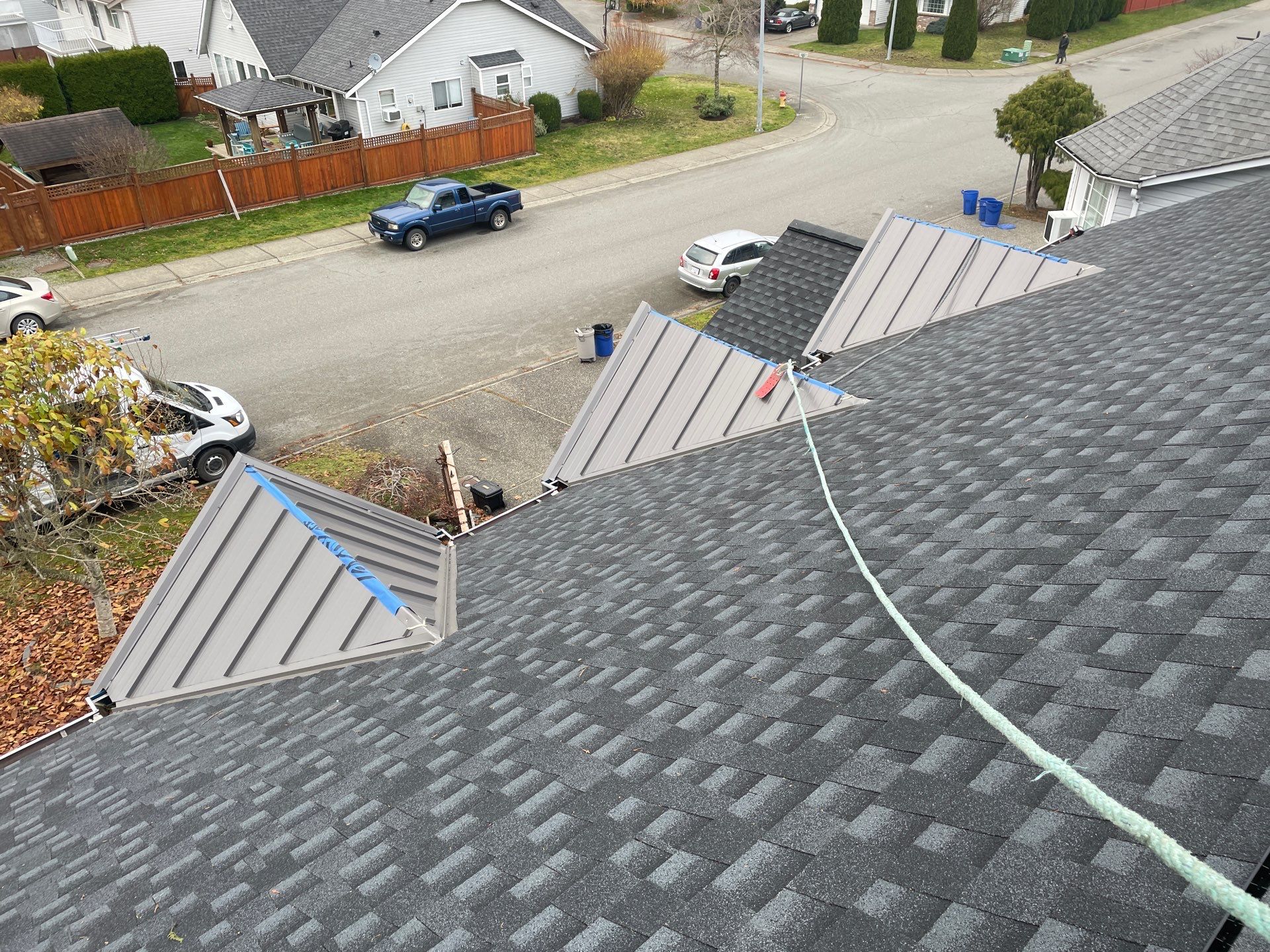 Residential Reroof Shingle by Top Notch Roofing Inc