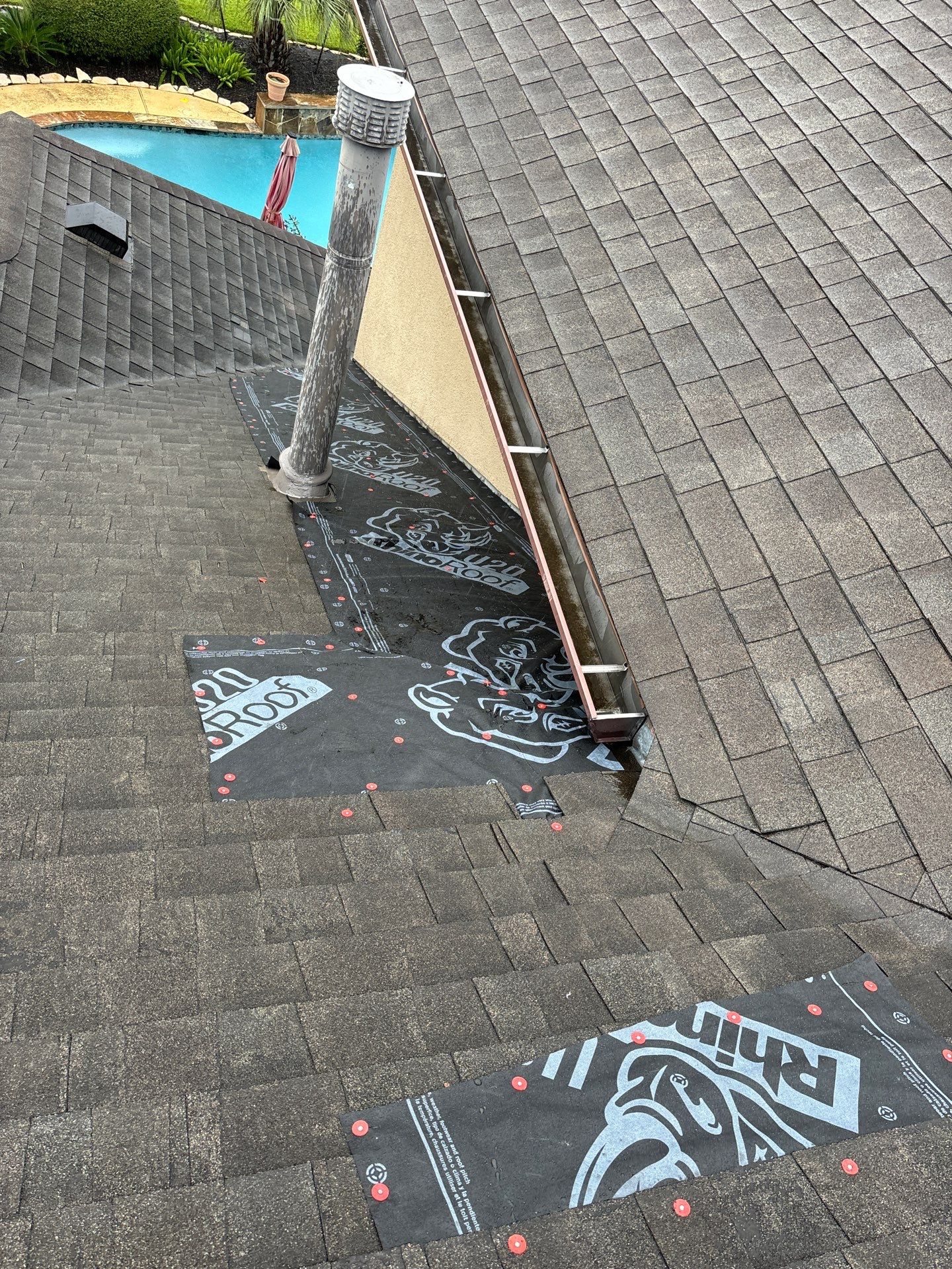 Residential Roofing Installation using Owen's Corning Duration (Lifetime) Shingles by Roof Repair Company